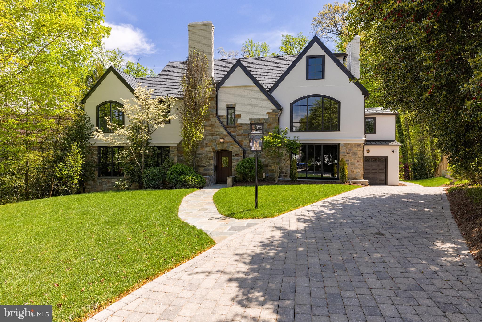 WESLEY HEIGHTS - Residential
