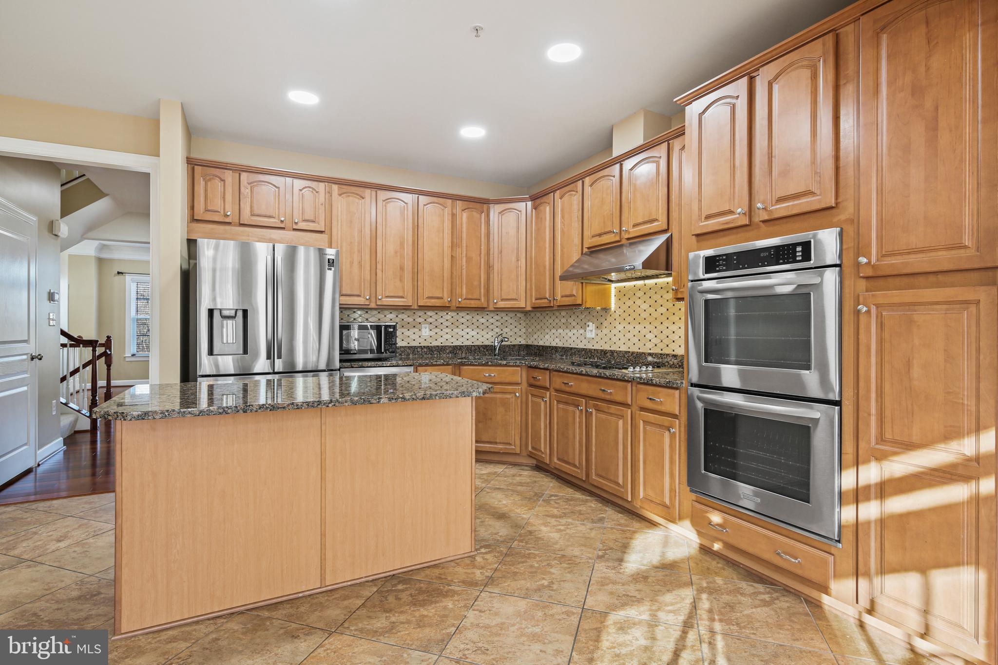 ENCLAVE AT WAVERLY WOODS - Residential