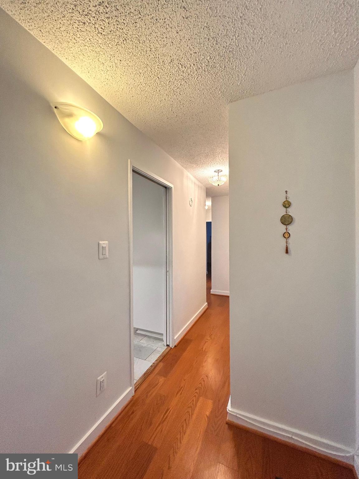 IDYLWOOD TOWERS - Residential