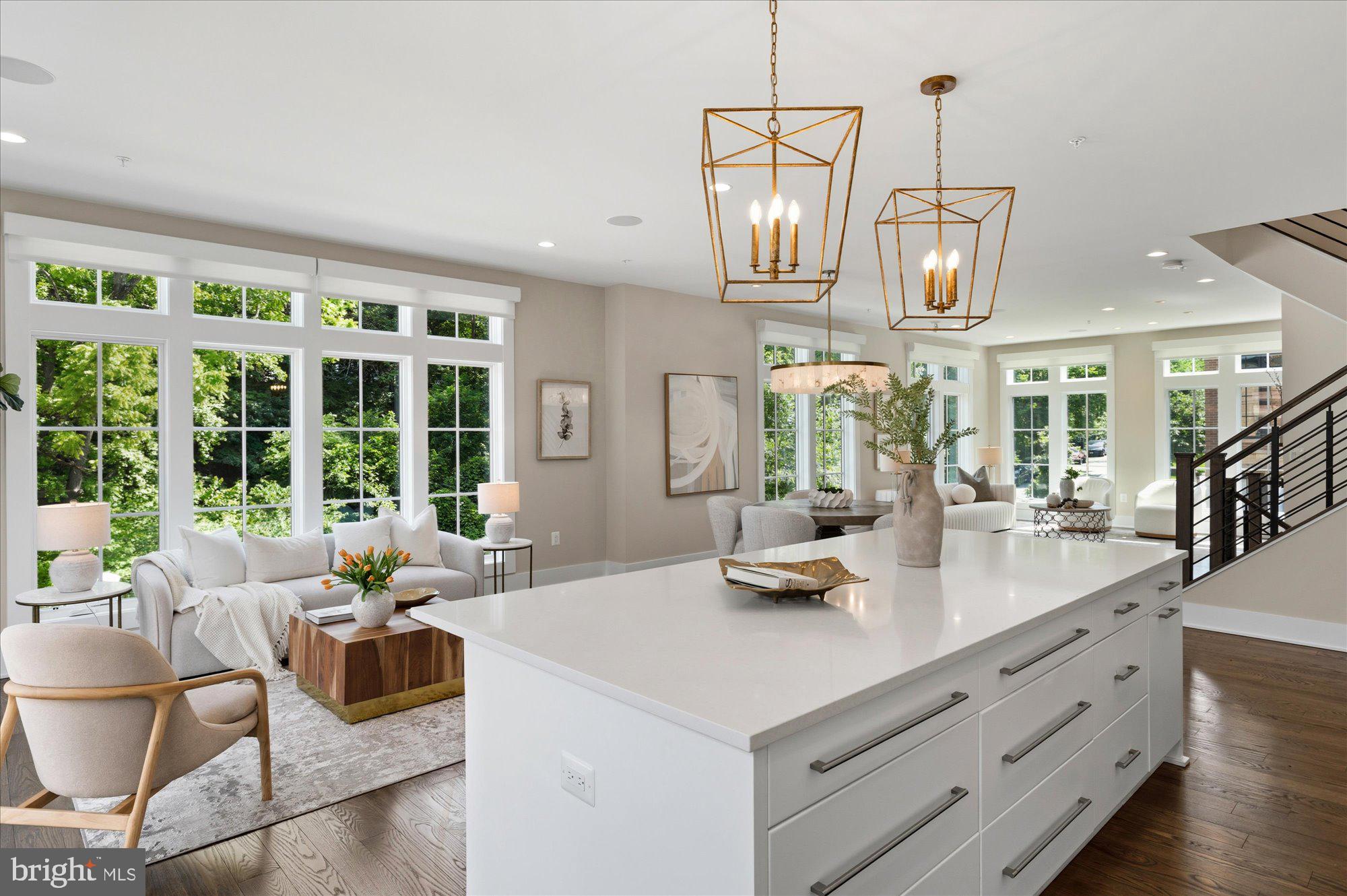 CHEVY CHASE - Residential