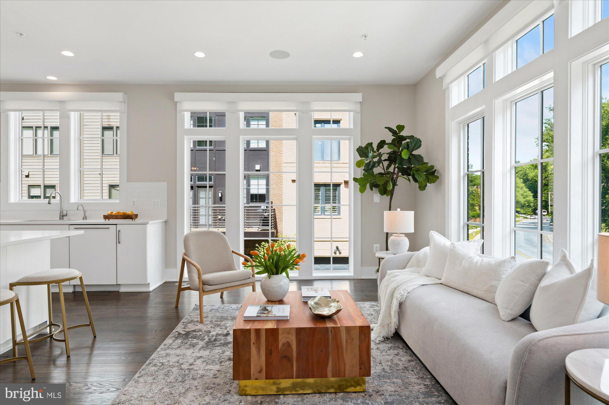 CHEVY CHASE - Residential