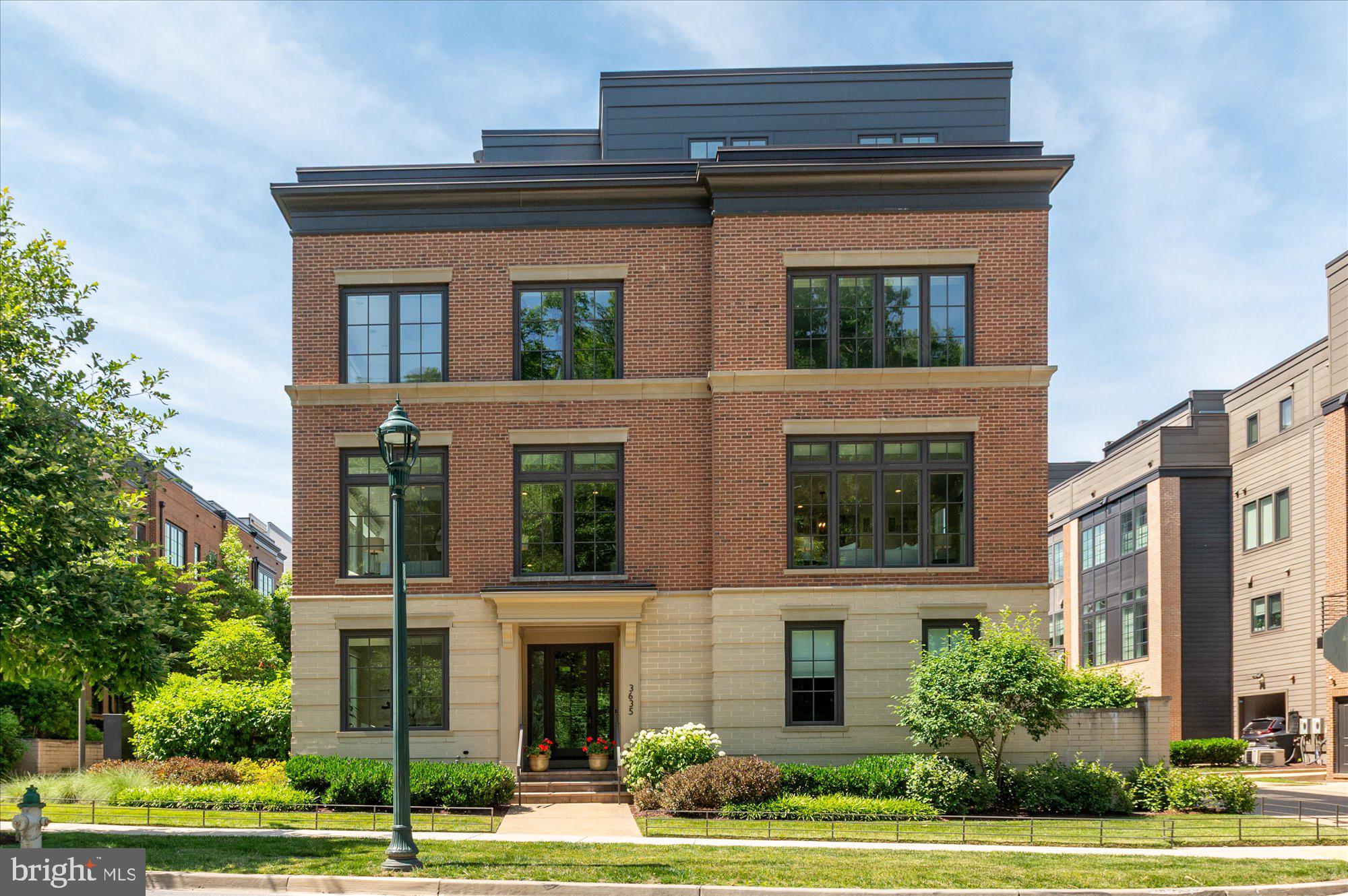 CHEVY CHASE - Residential