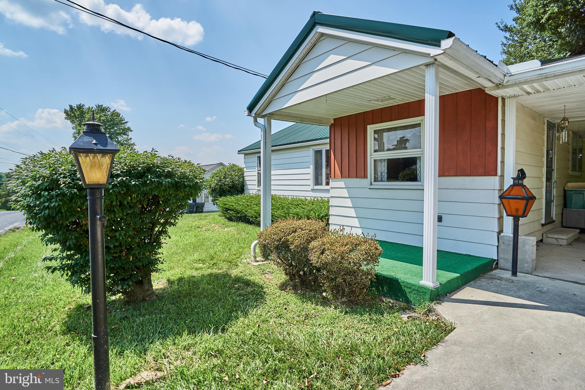 SOUTH MIDDLETON TWP - Residential