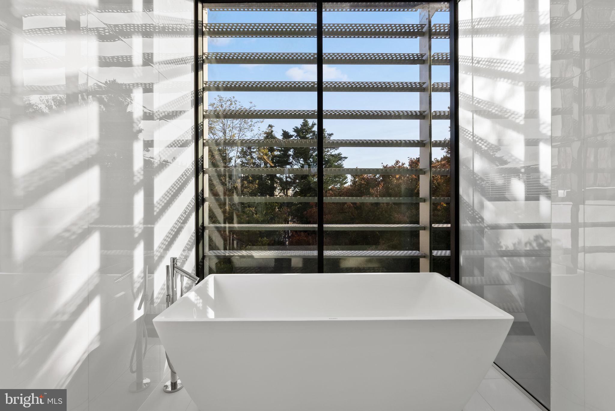 BURLEITH - Residential
