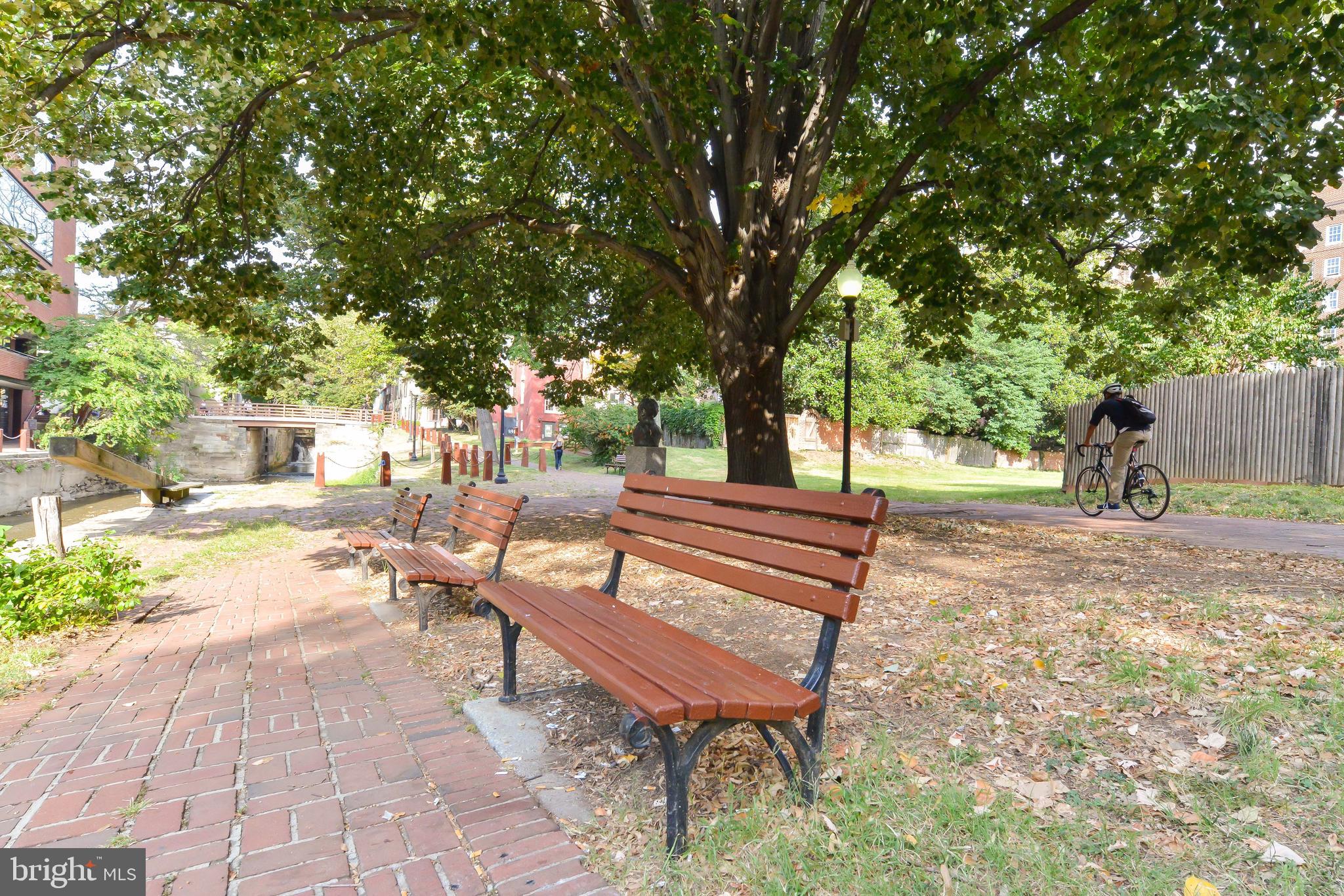 BURLEITH - Residential
