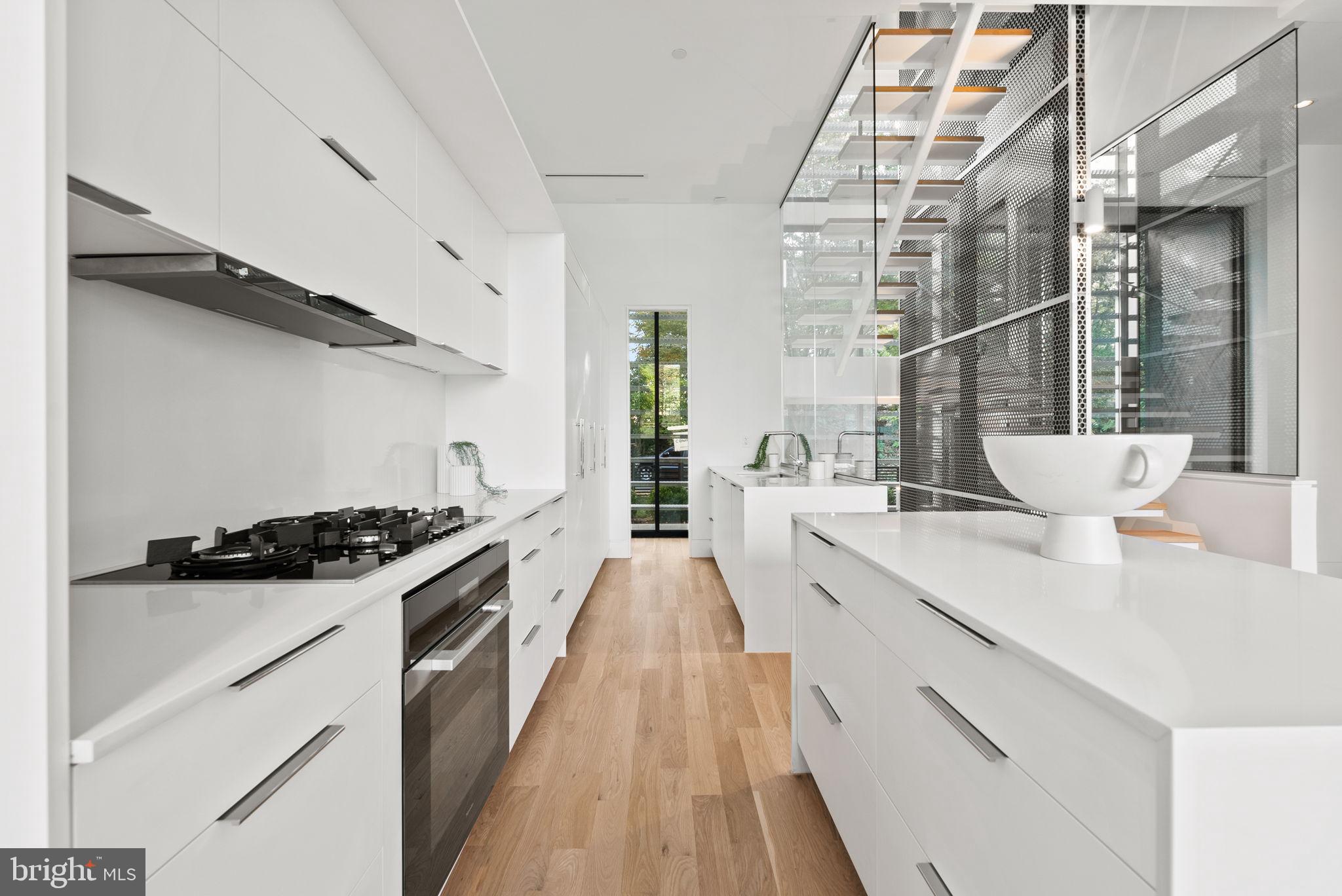 BURLEITH - Residential