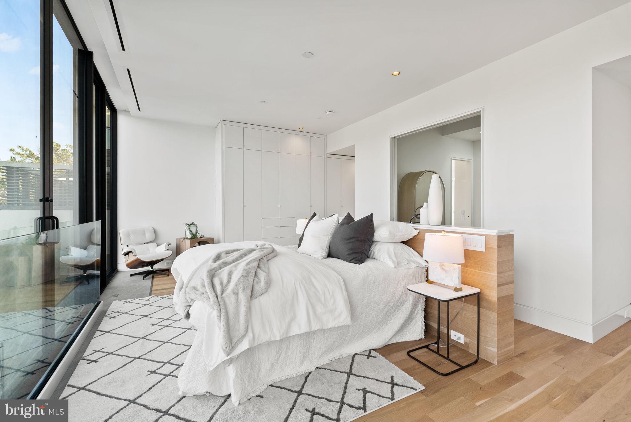 BURLEITH - Residential