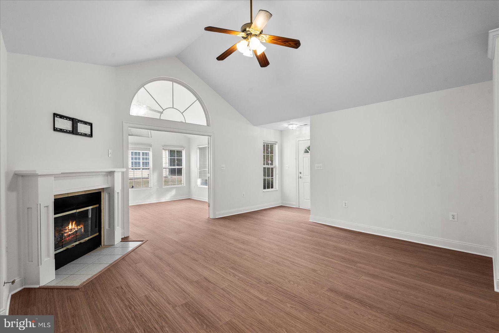 REGENCY PARK VILLAS - Residential
