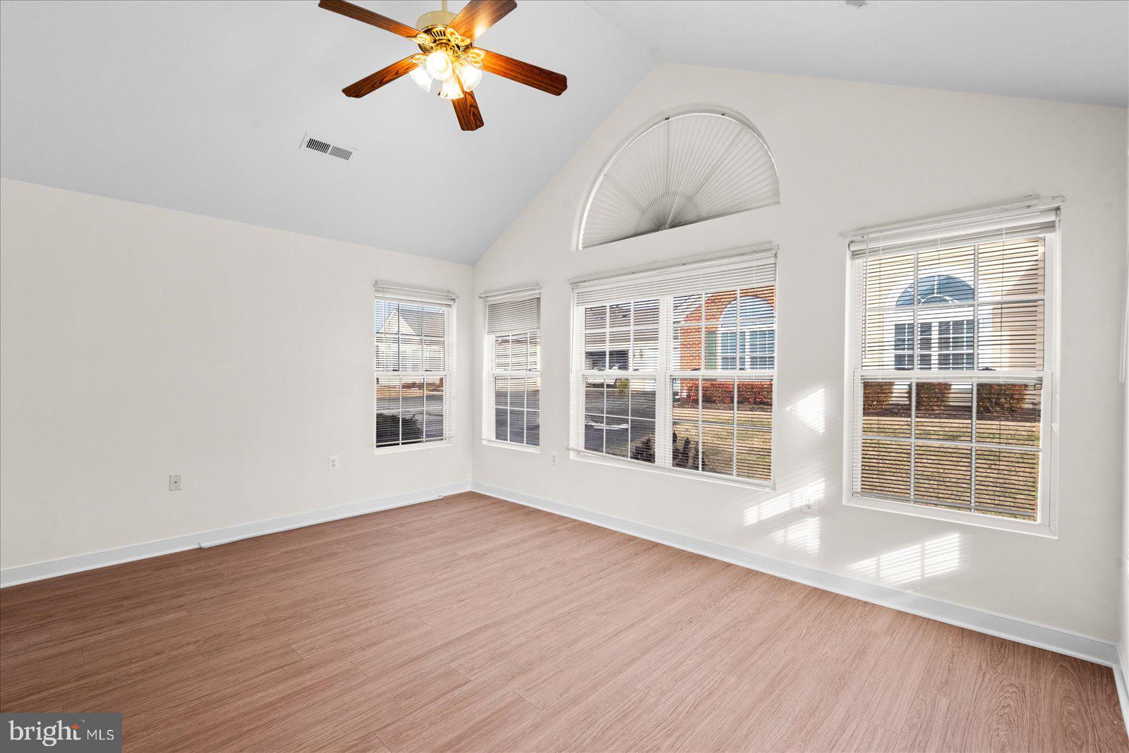 REGENCY PARK VILLAS - Residential