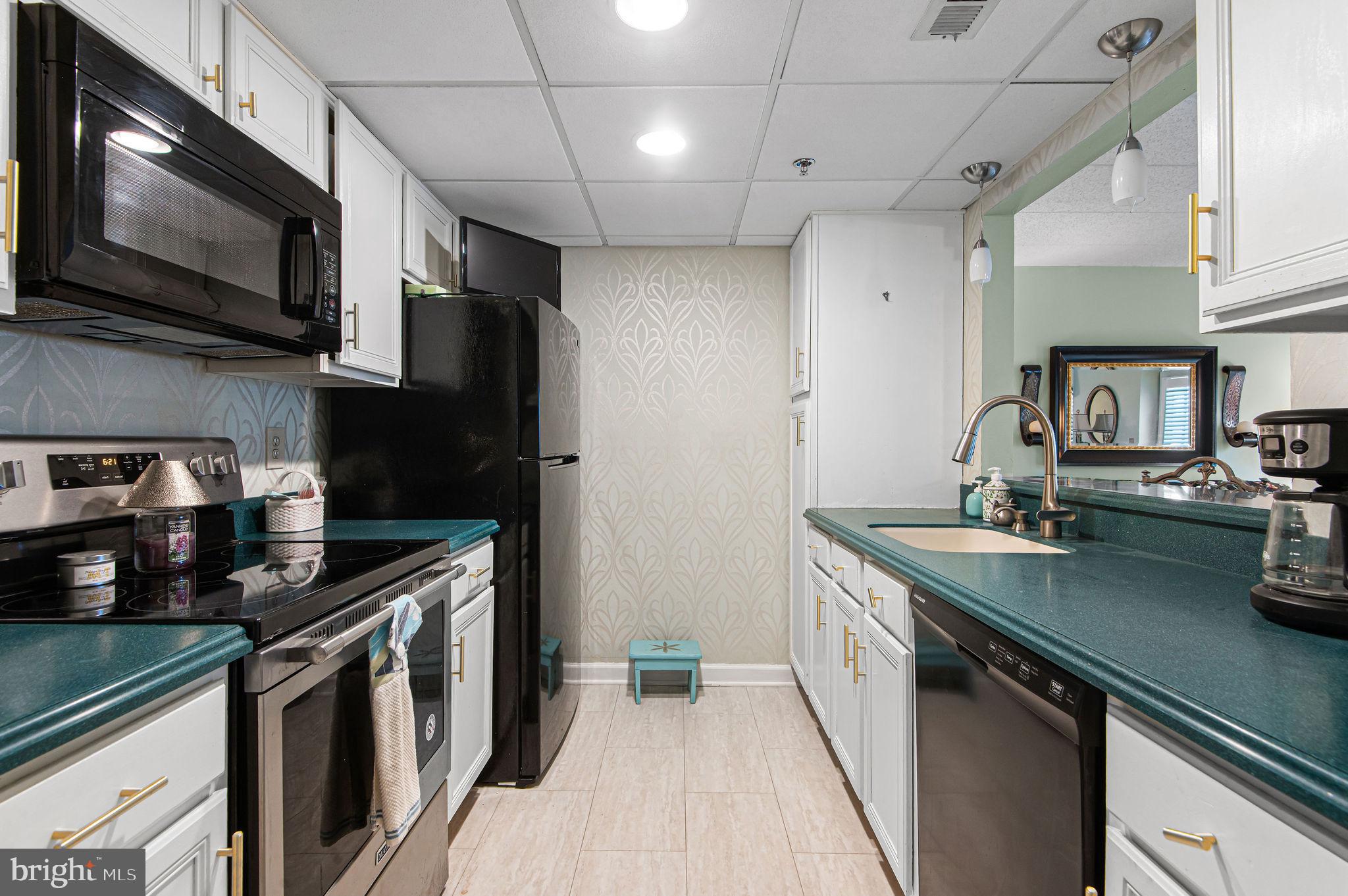 CENTENNIAL STATION - Residential