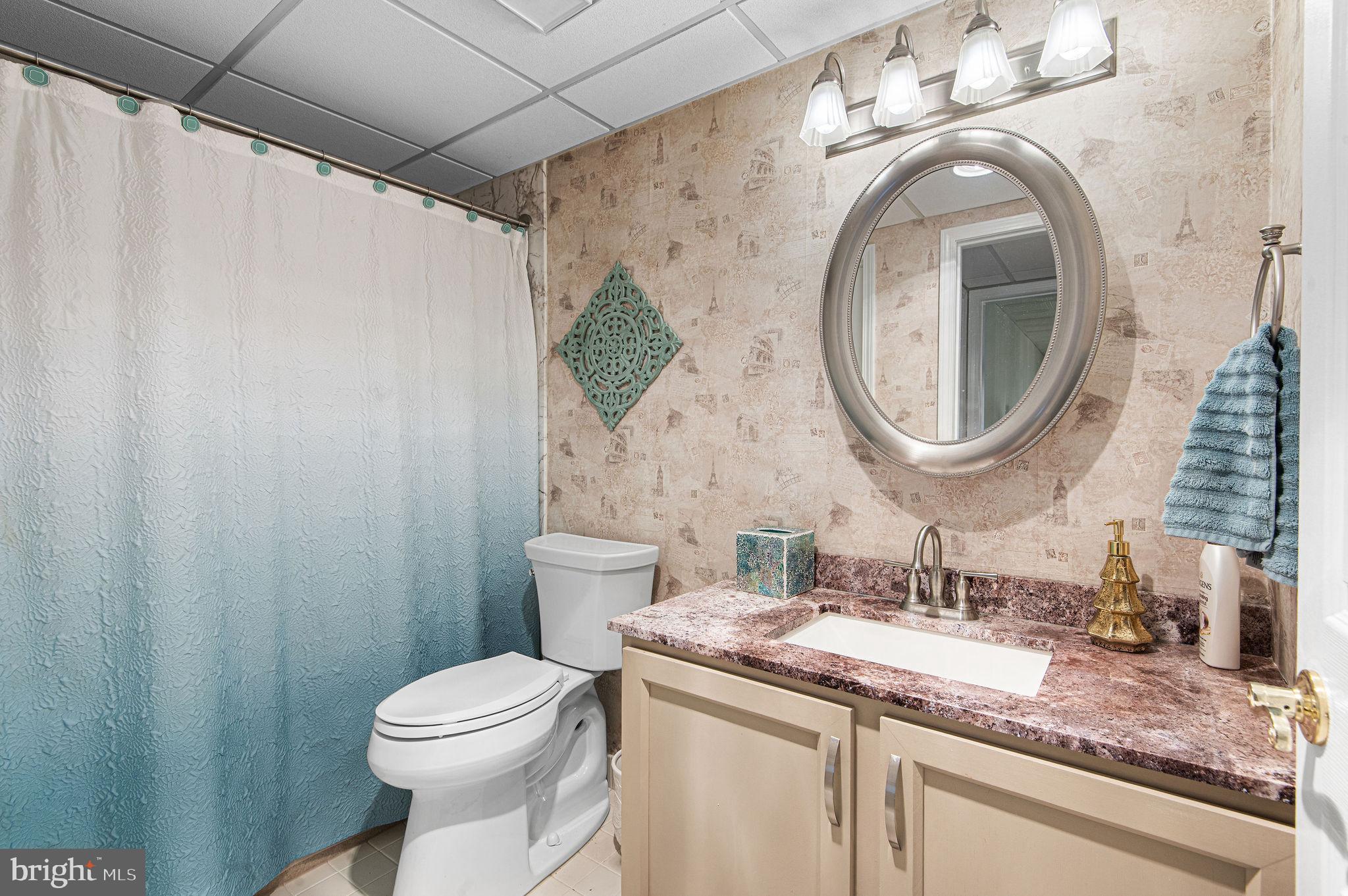 CENTENNIAL STATION - Residential