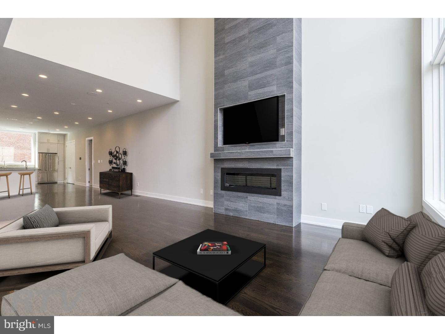 SOCIETY HILL - Residential