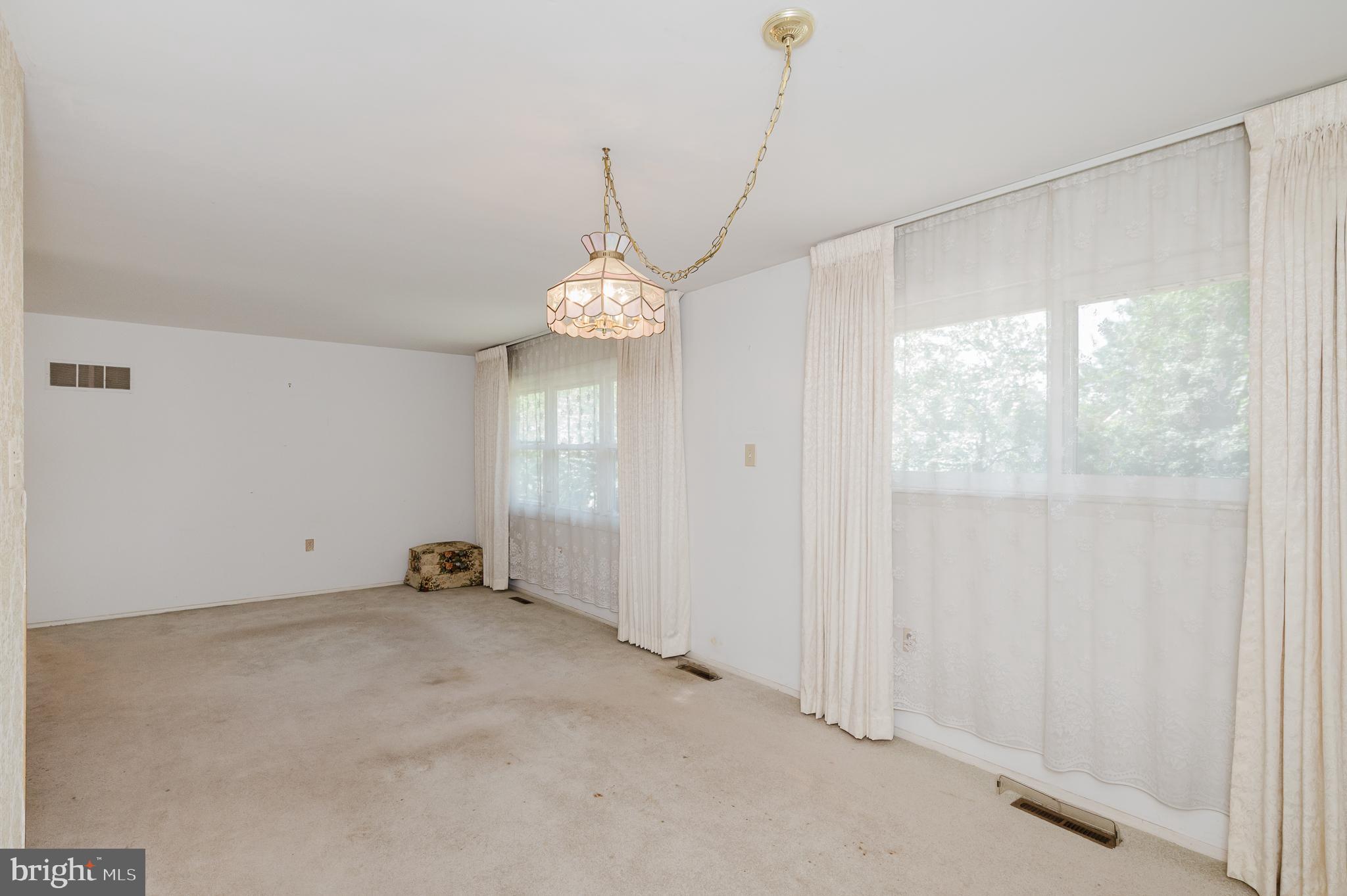 OLDE MILL - Residential