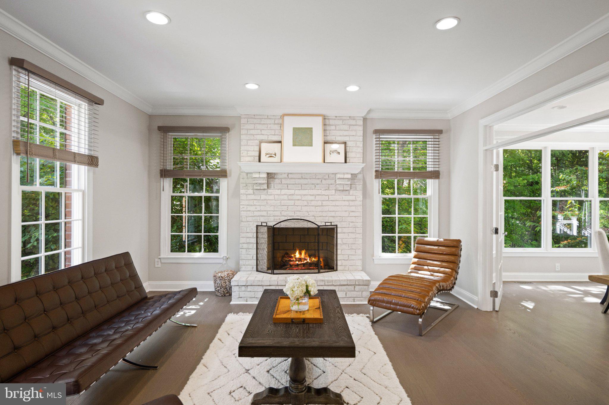 THE MEADOWS - Residential
