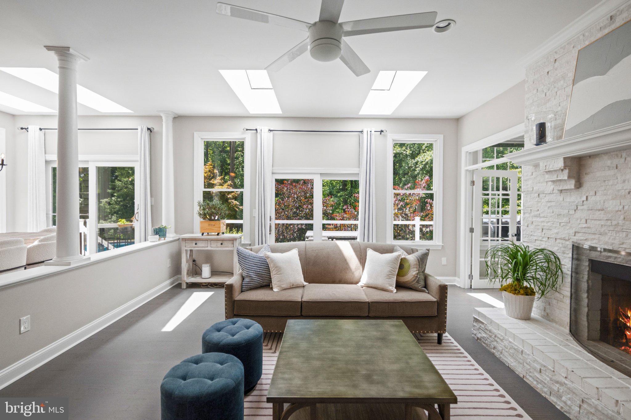 THE MEADOWS - Residential
