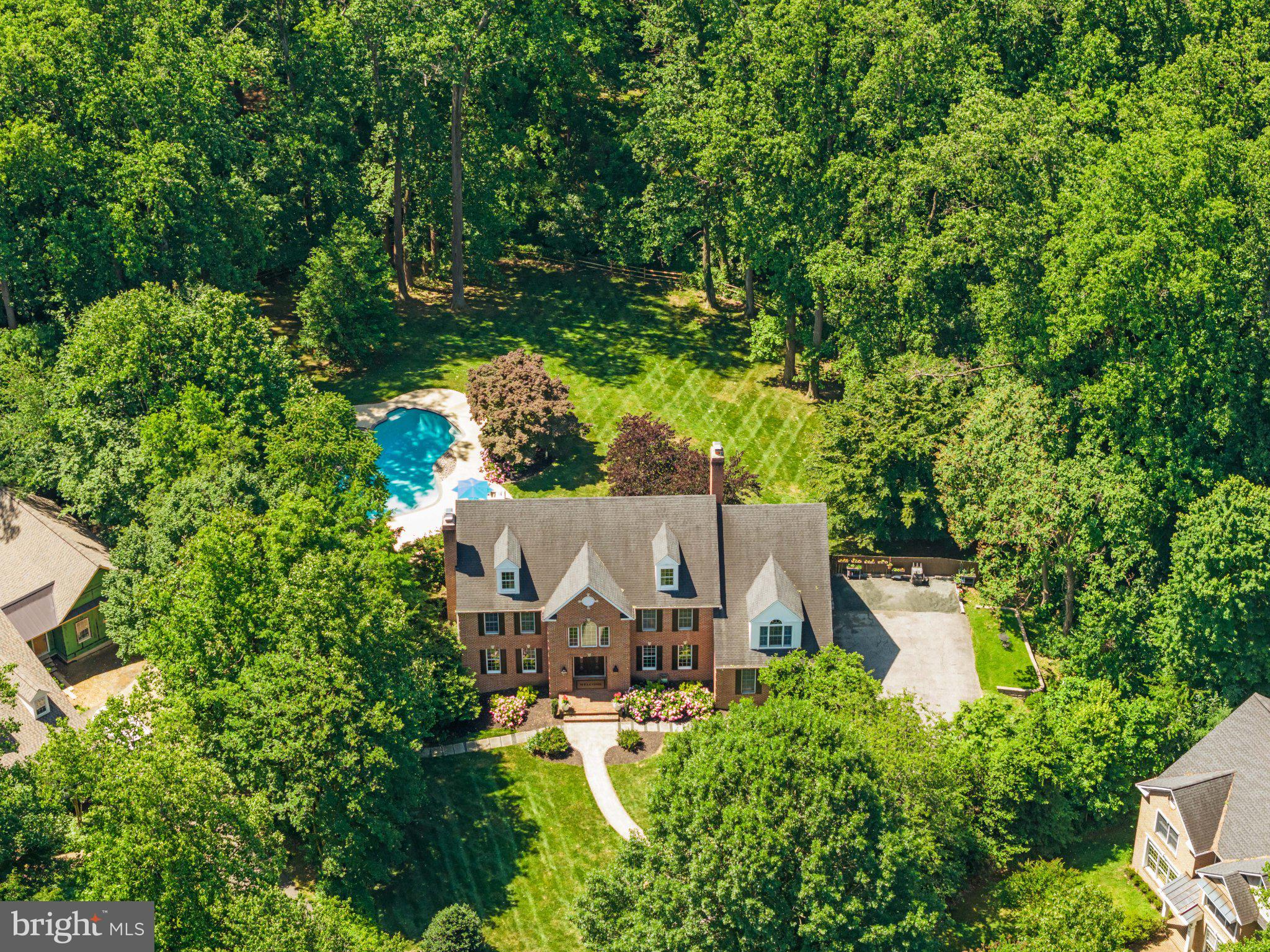 THE MEADOWS - Residential