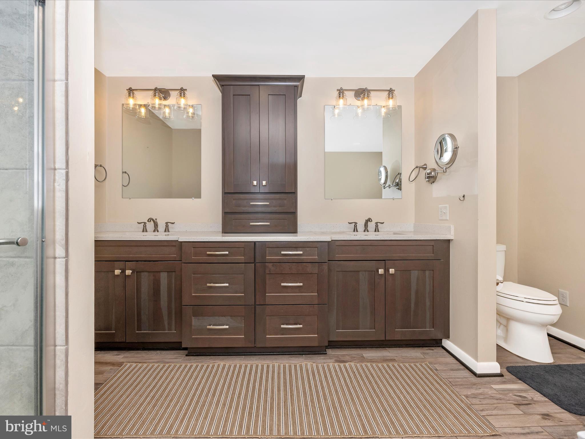 MYERSVILLE - Residential