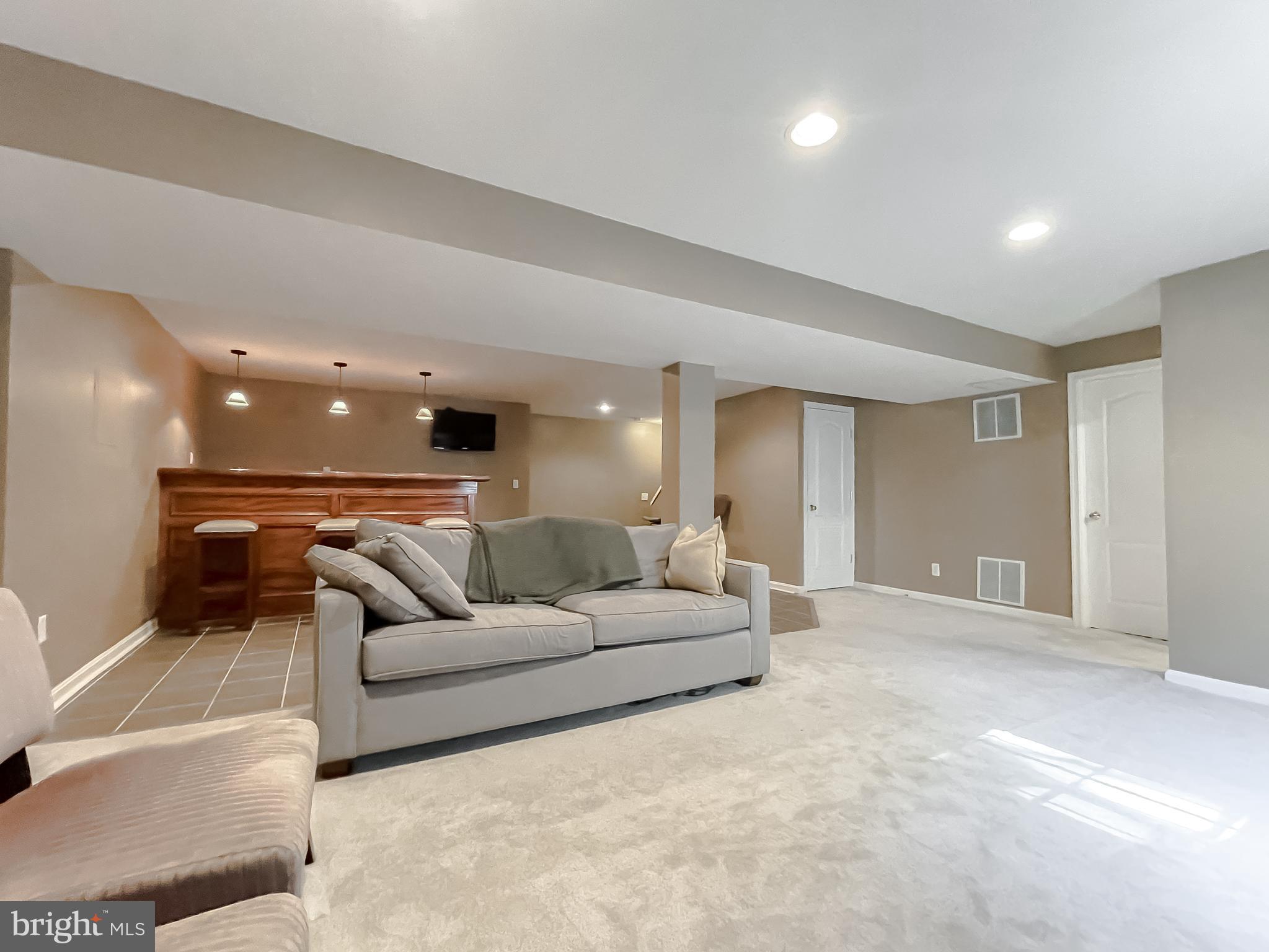 KINGSVIEW SUB - Residential