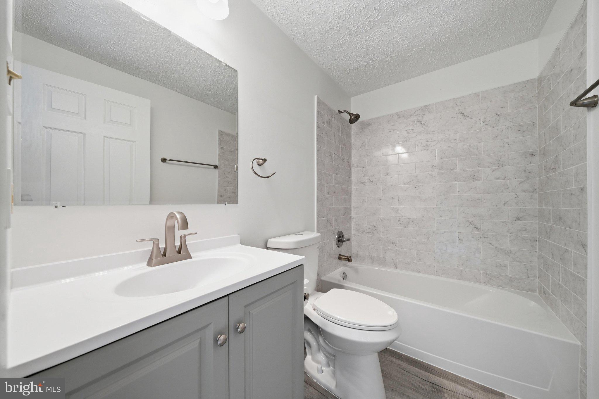 FARMBROOK - Residential