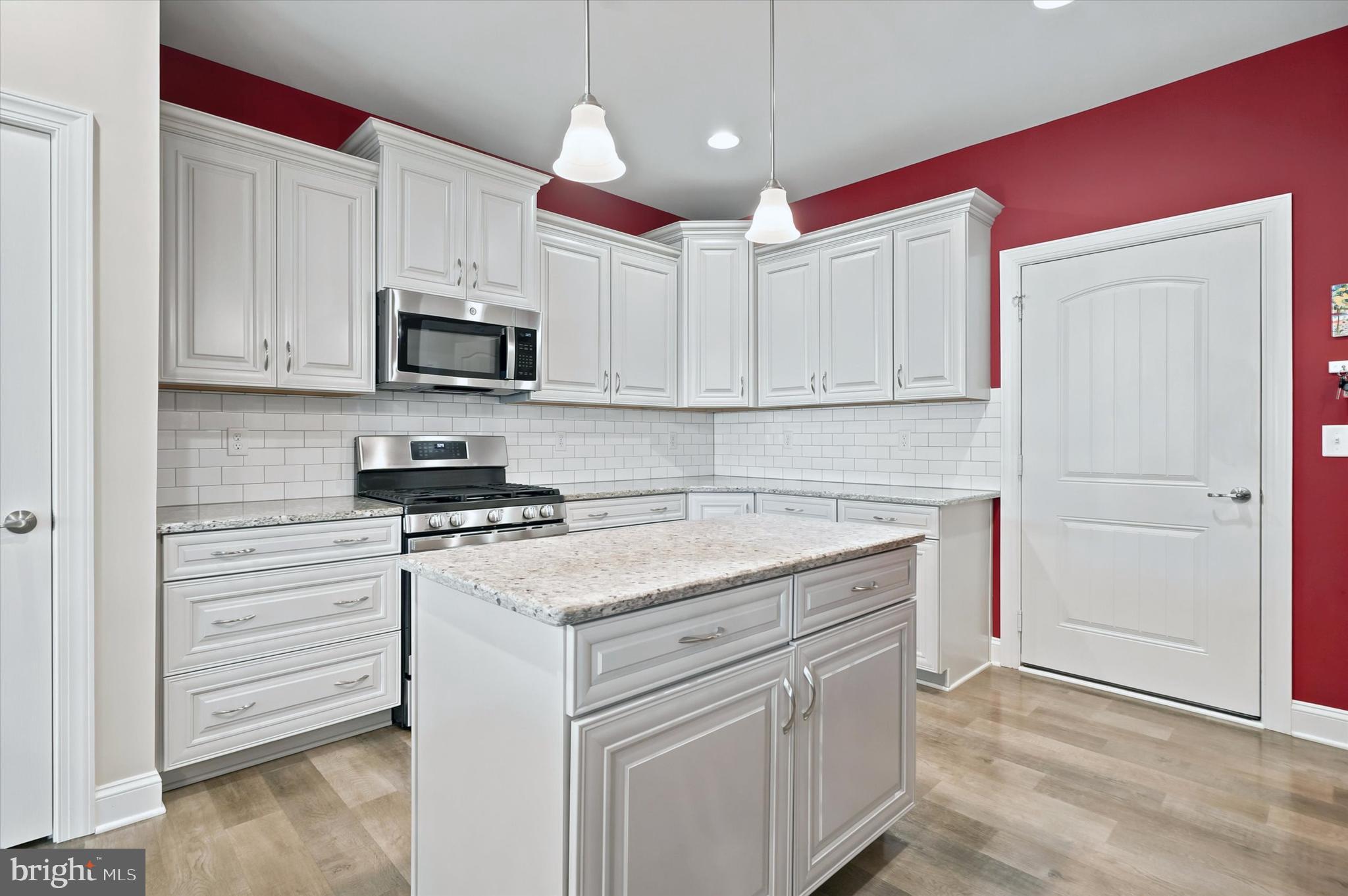 HAWTHORNE - Residential