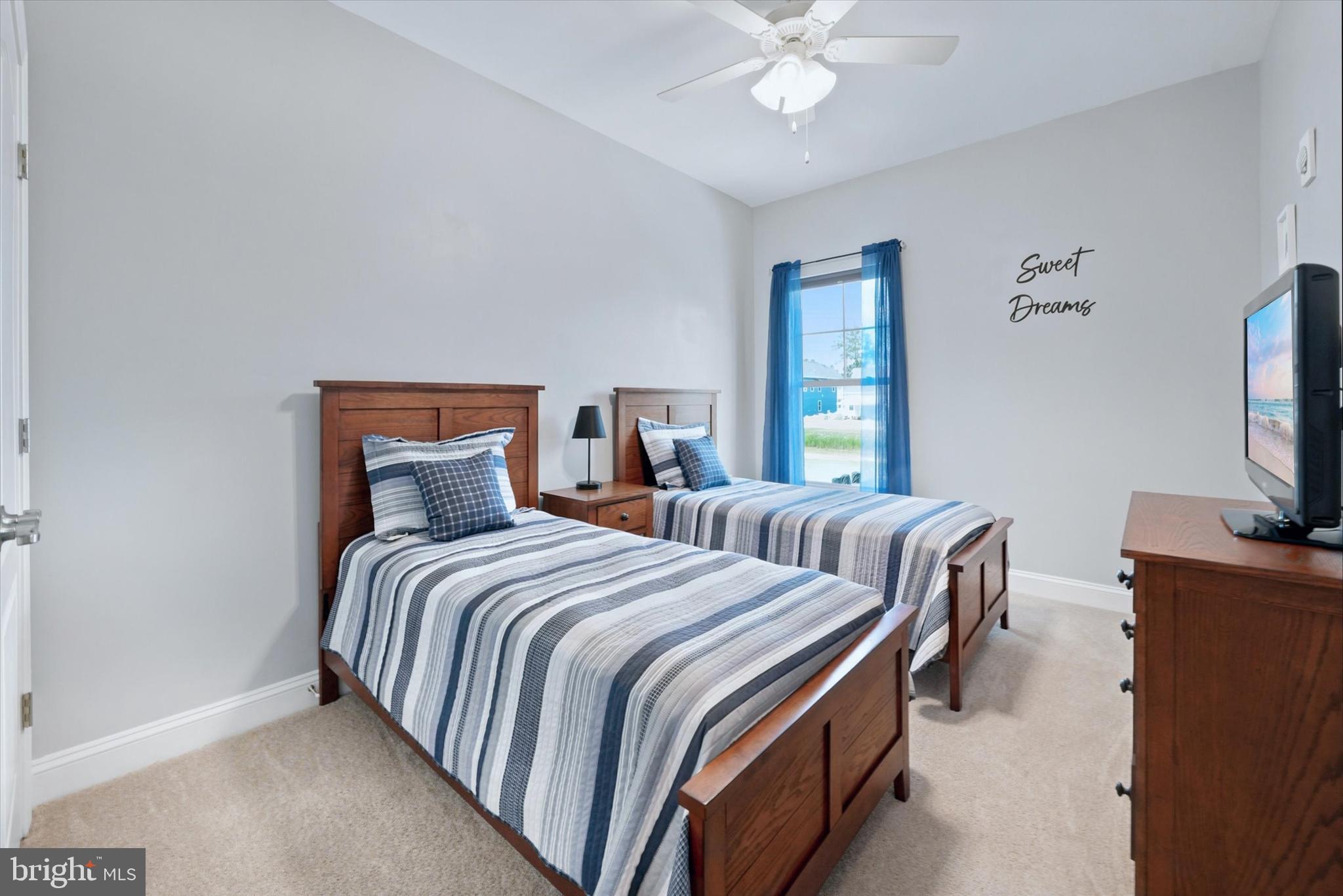HAWTHORNE - Residential