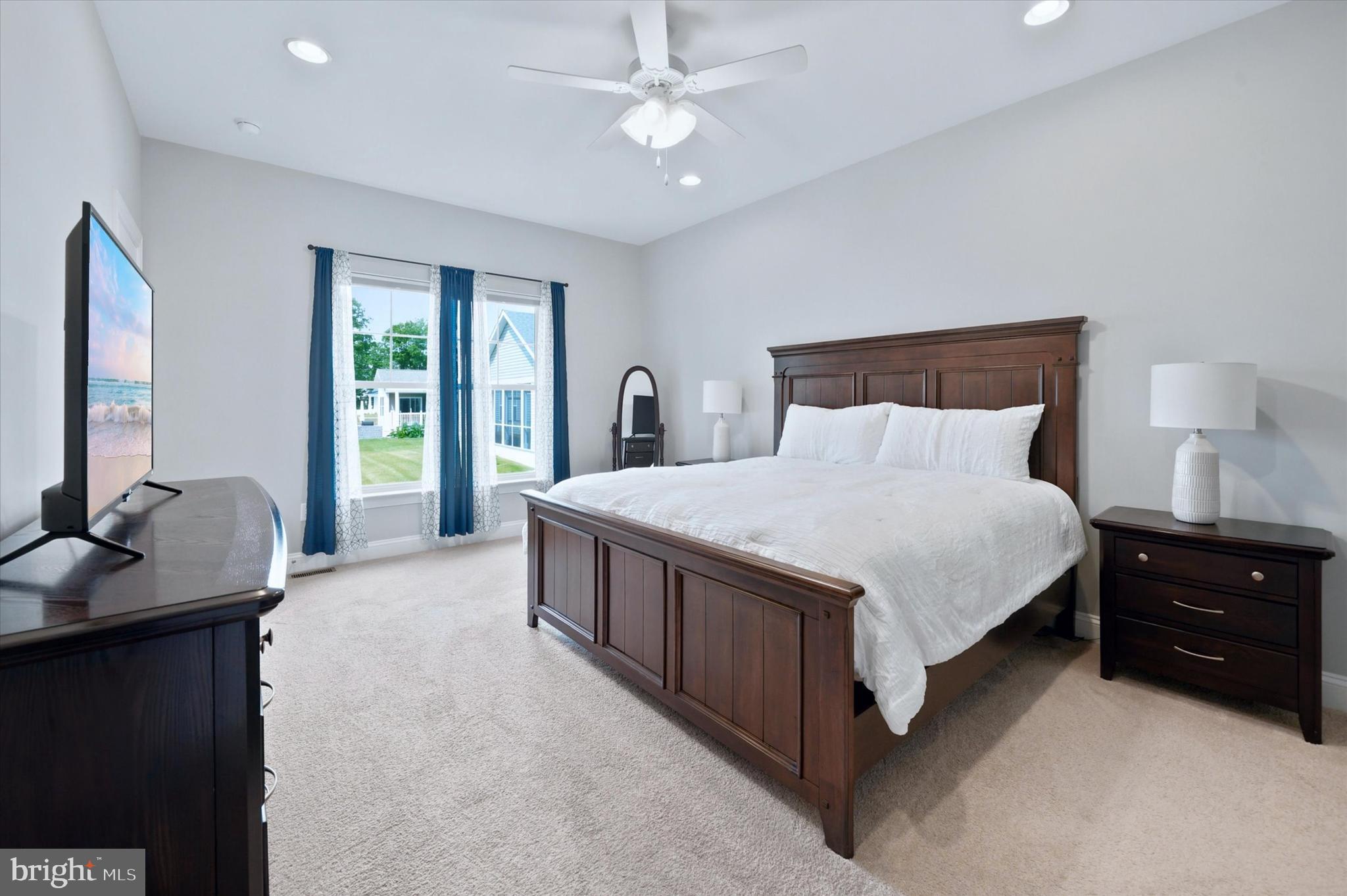 HAWTHORNE - Residential