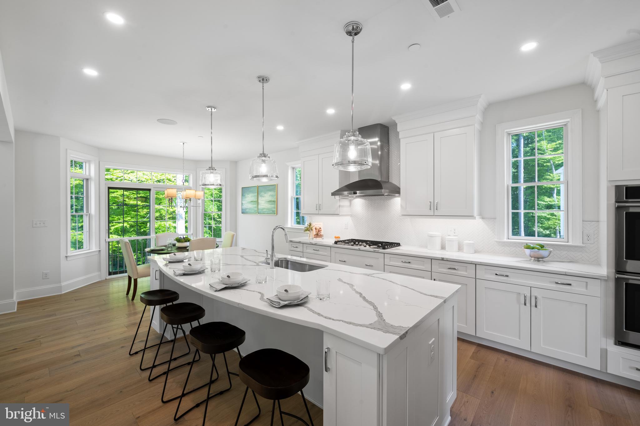 VILLAGE OF FOUR SEASONS - Residential