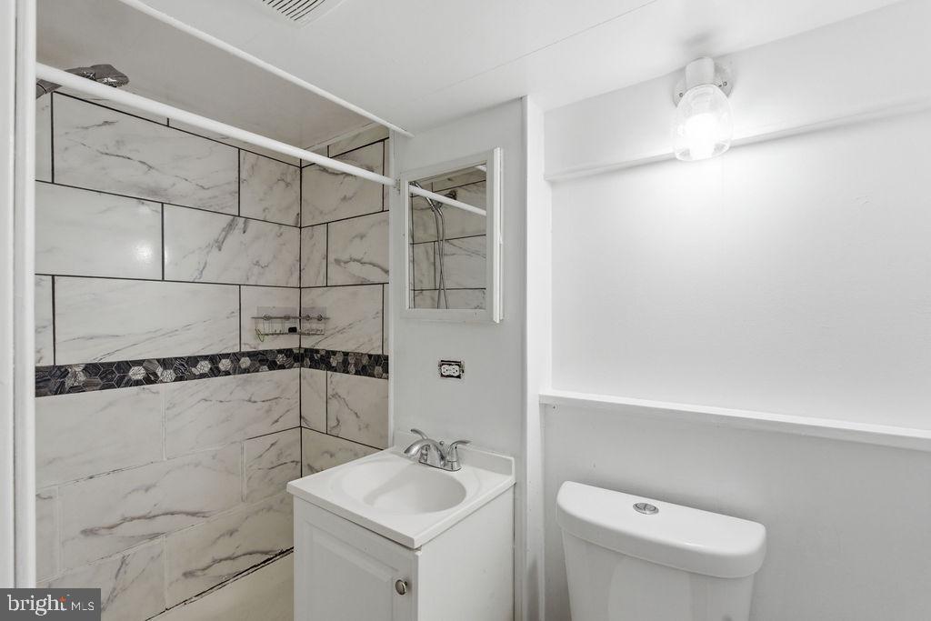 EASTWOOD - Residential