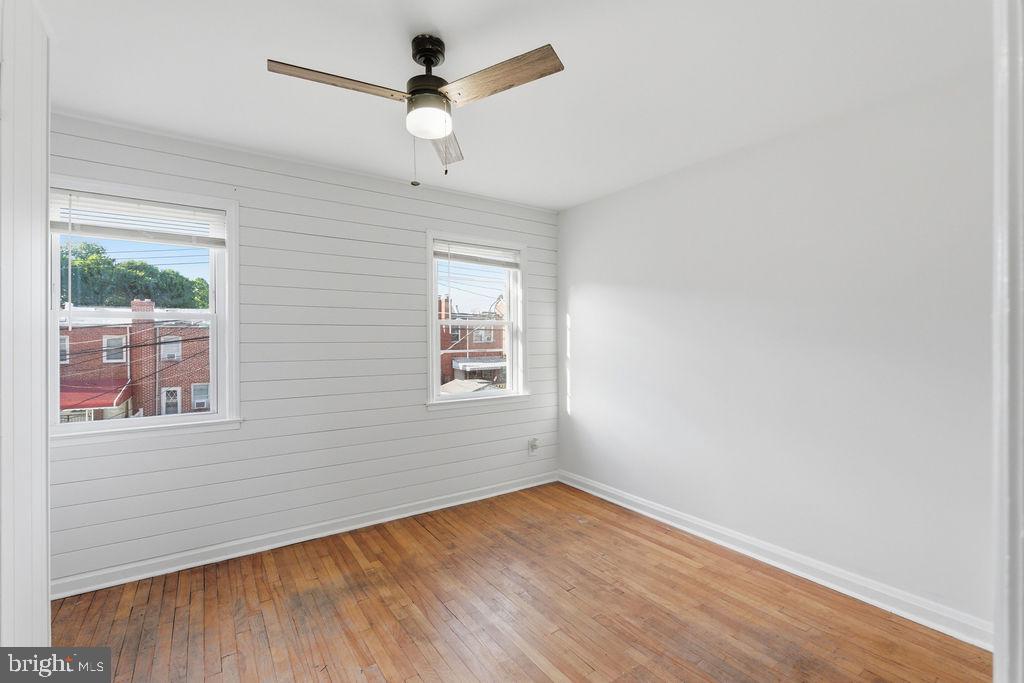 EASTWOOD - Residential