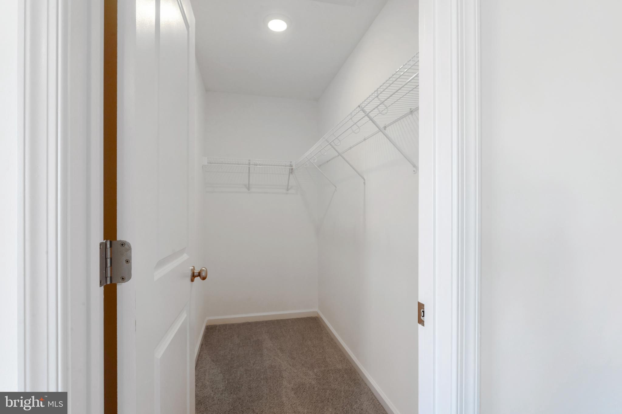KINGS COURT AT BROWNSTONE - Residential