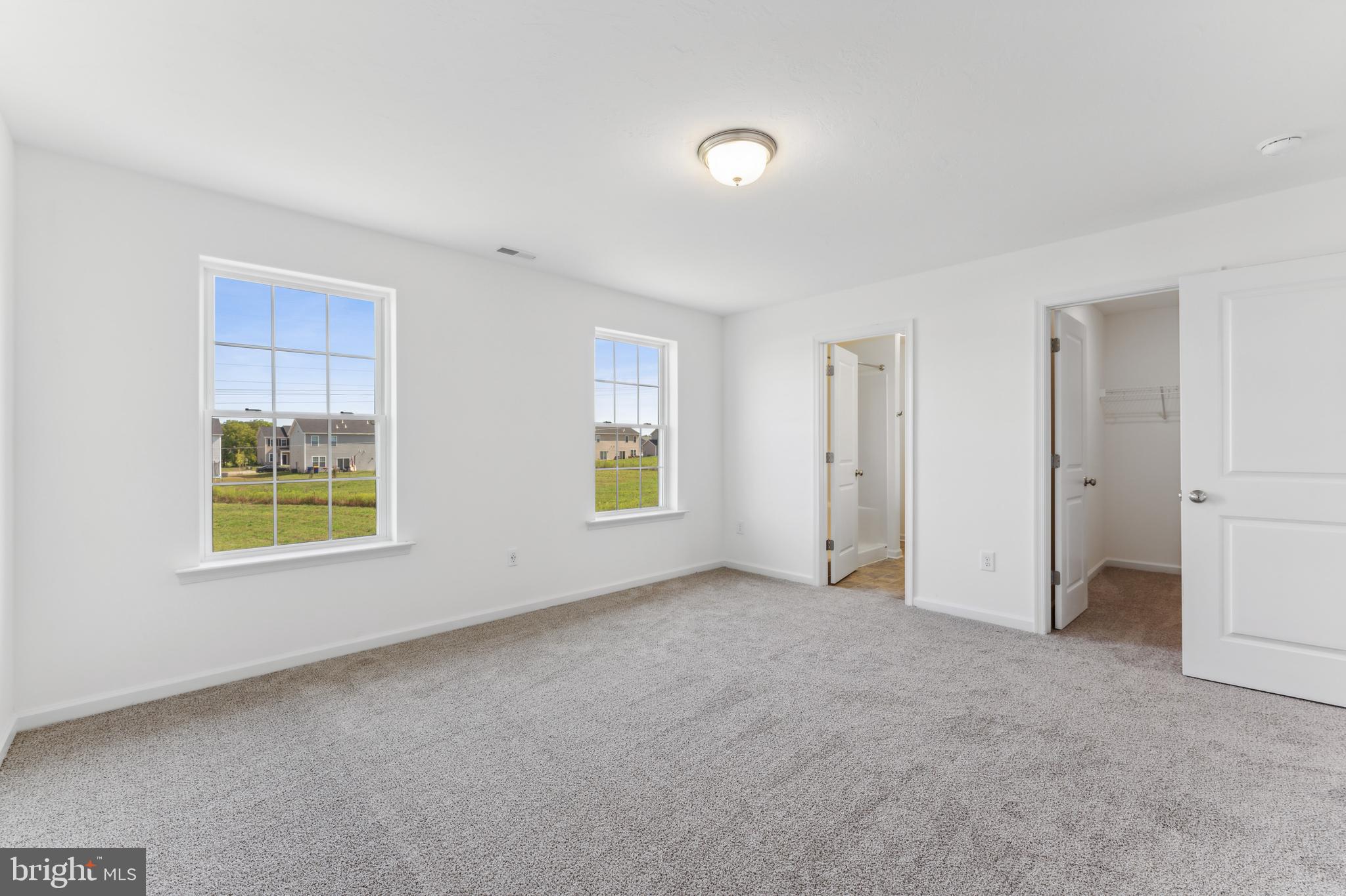 KINGS COURT AT BROWNSTONE - Residential