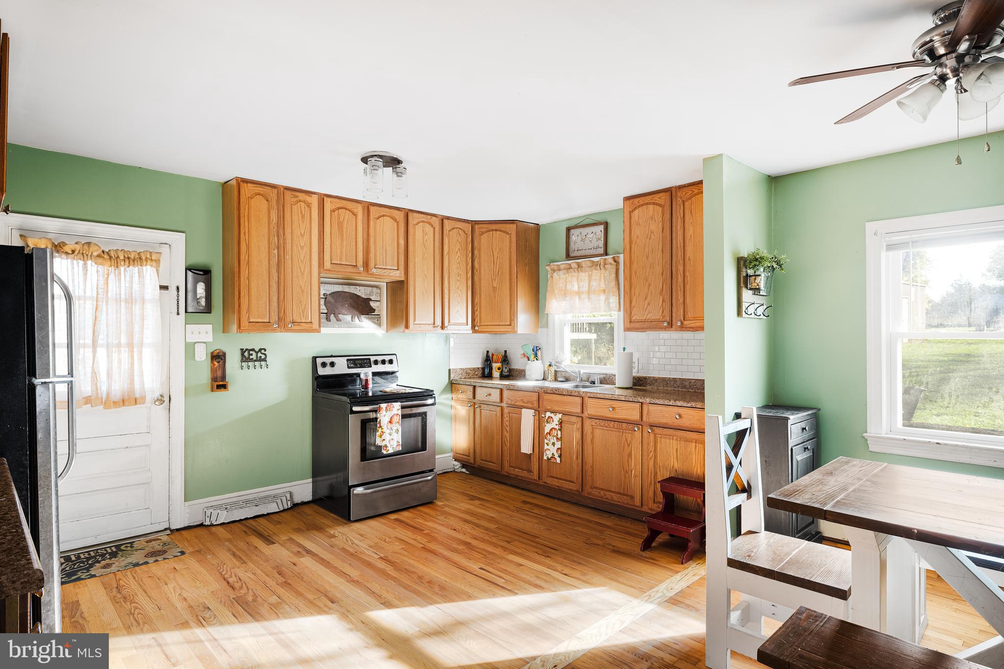 OLD RUSSELL FARM - Residential