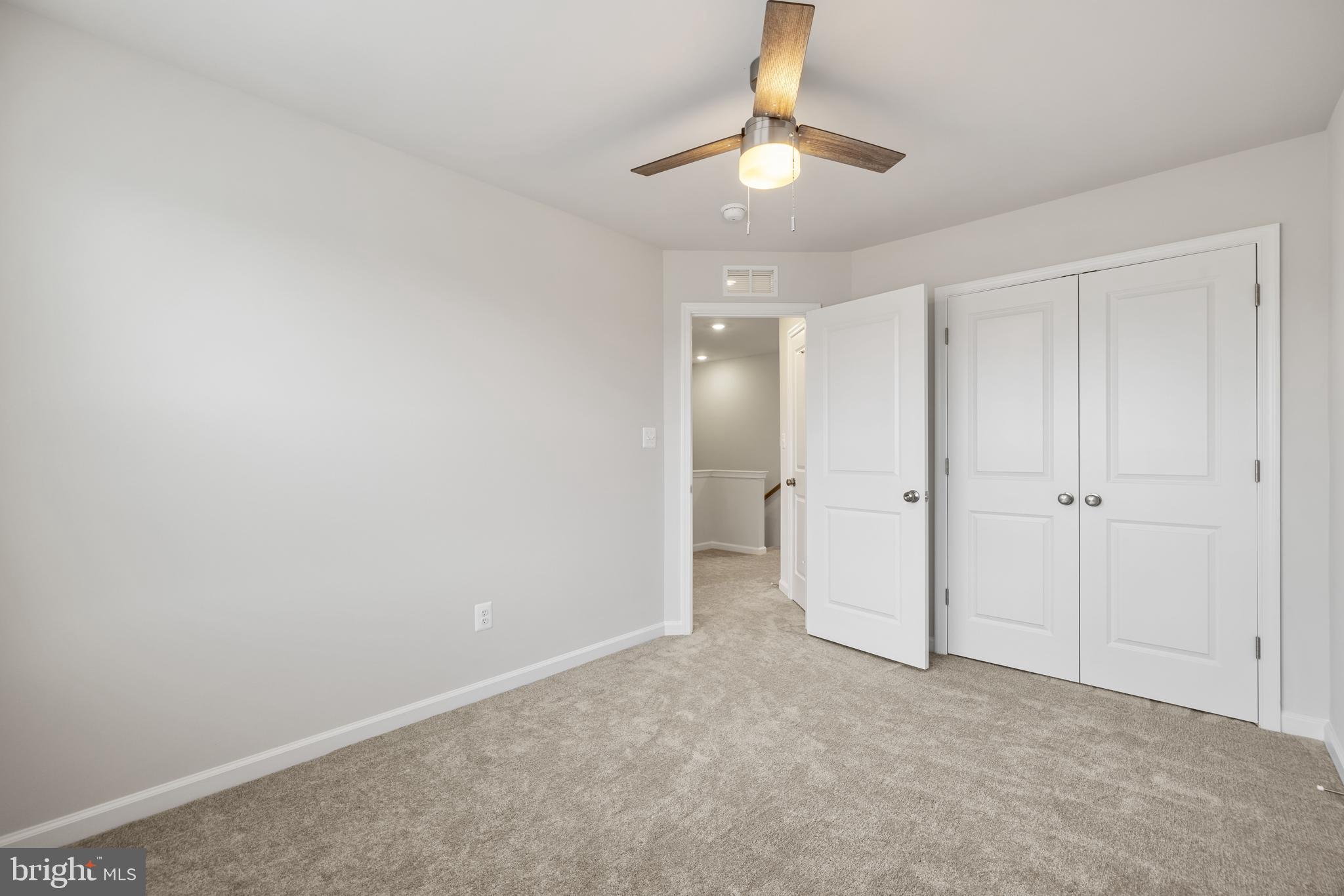 RED CLOVER MEADOWS - Residential Lease