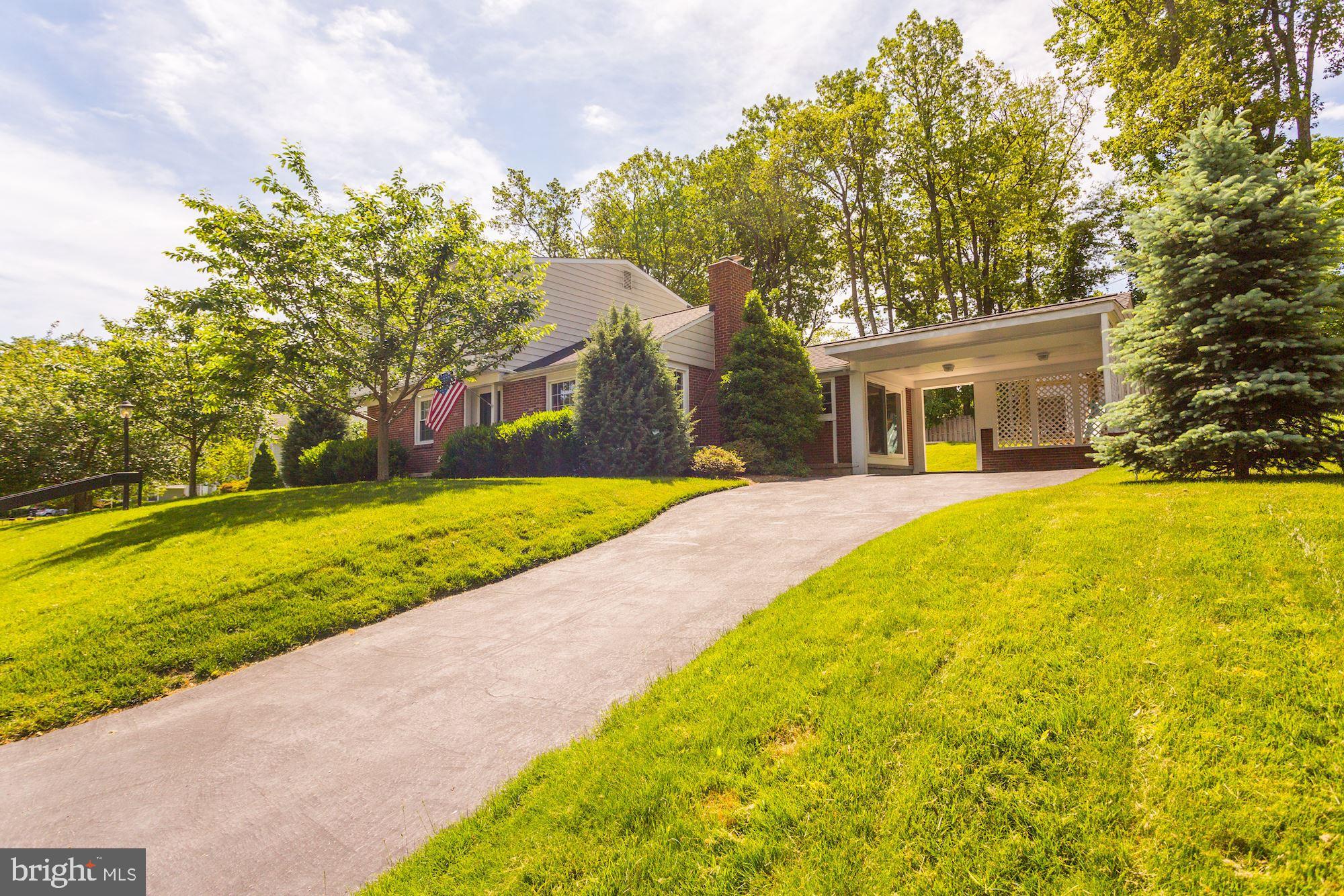 COVENTRY/CROMWELL - Residential