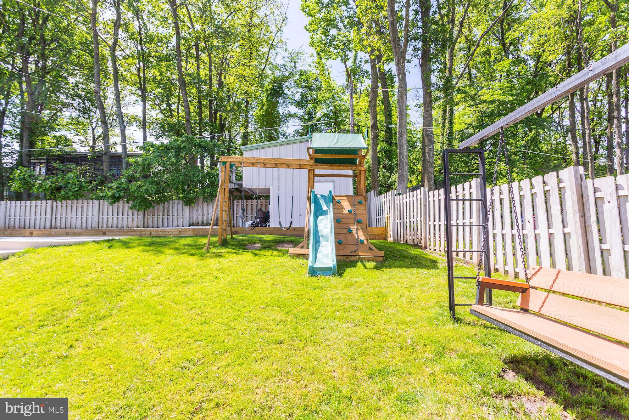 COVENTRY/CROMWELL - Residential