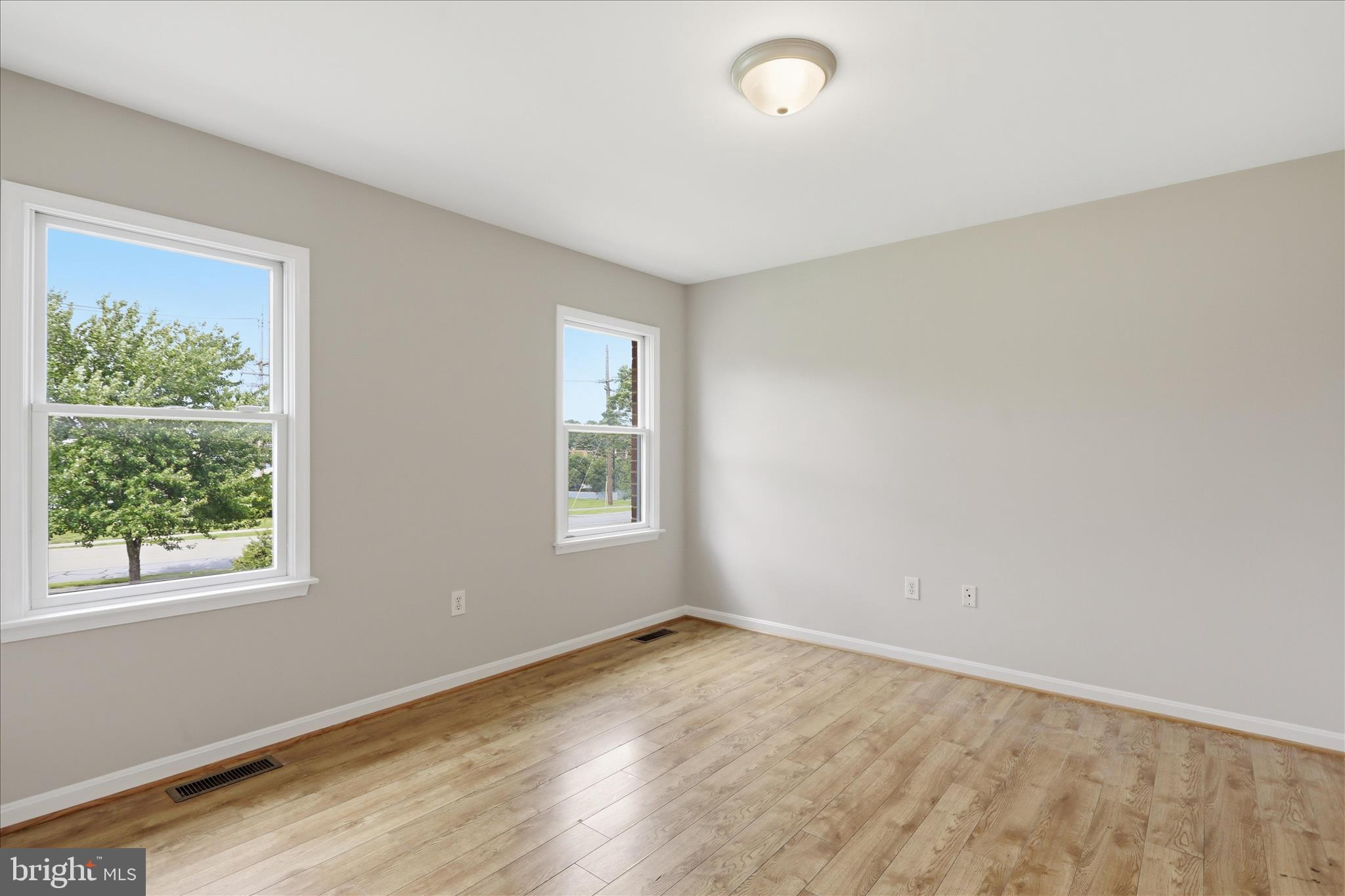 EAST RIDGE TOWNHOMES - Residential