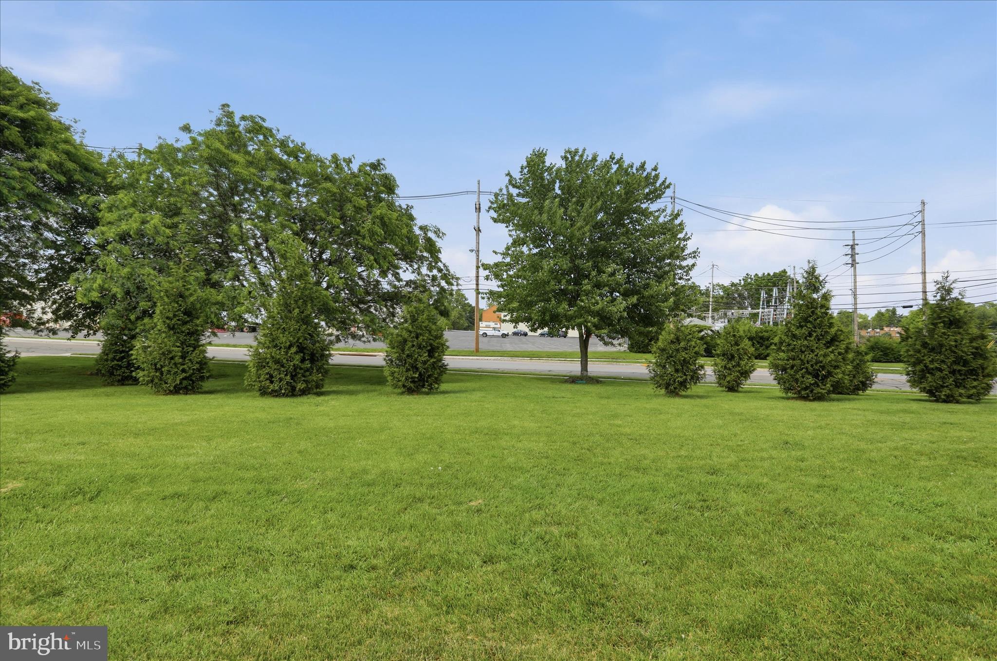 EAST RIDGE TOWNHOMES - Residential