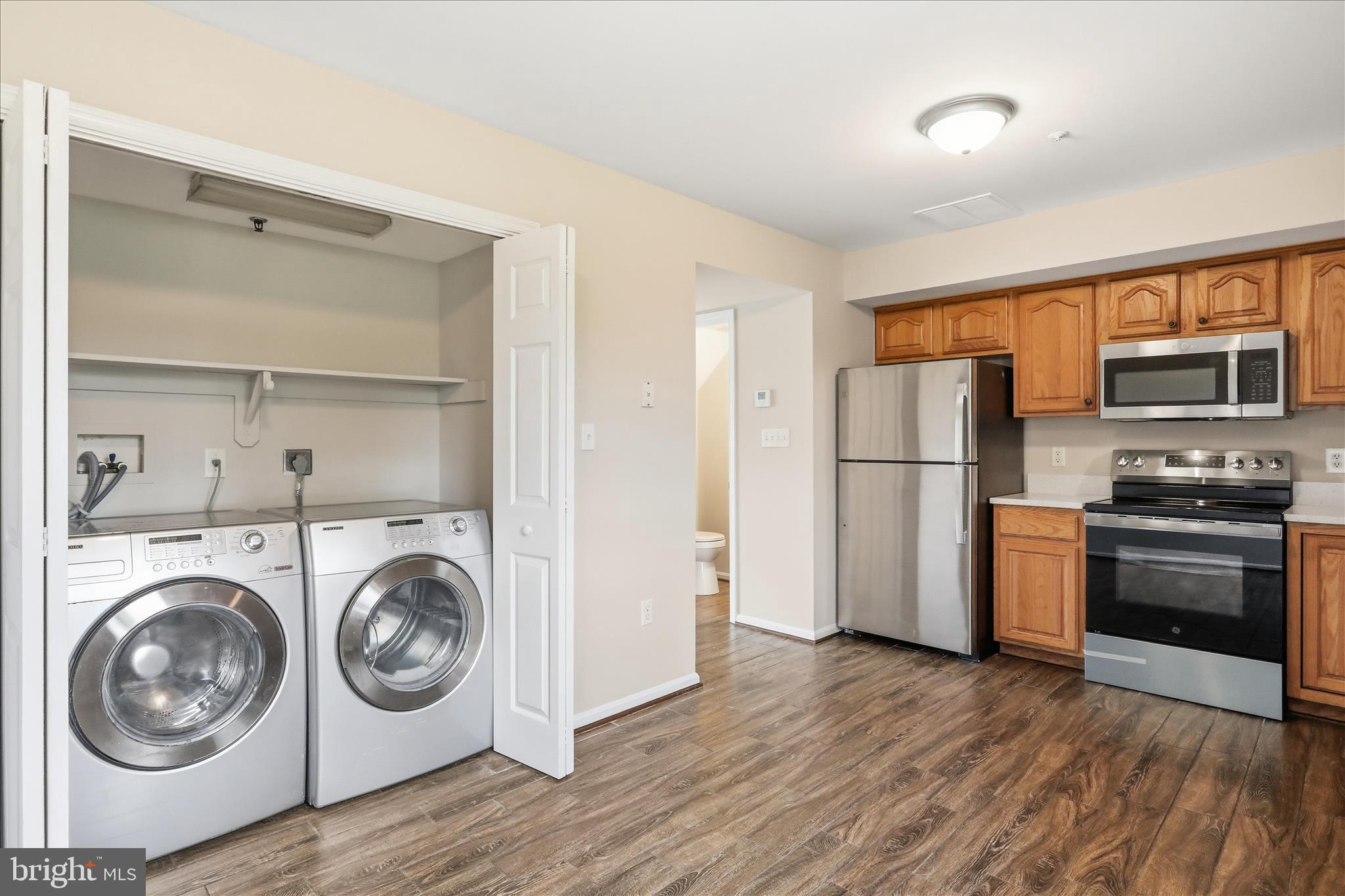 EAST RIDGE TOWNHOMES - Residential