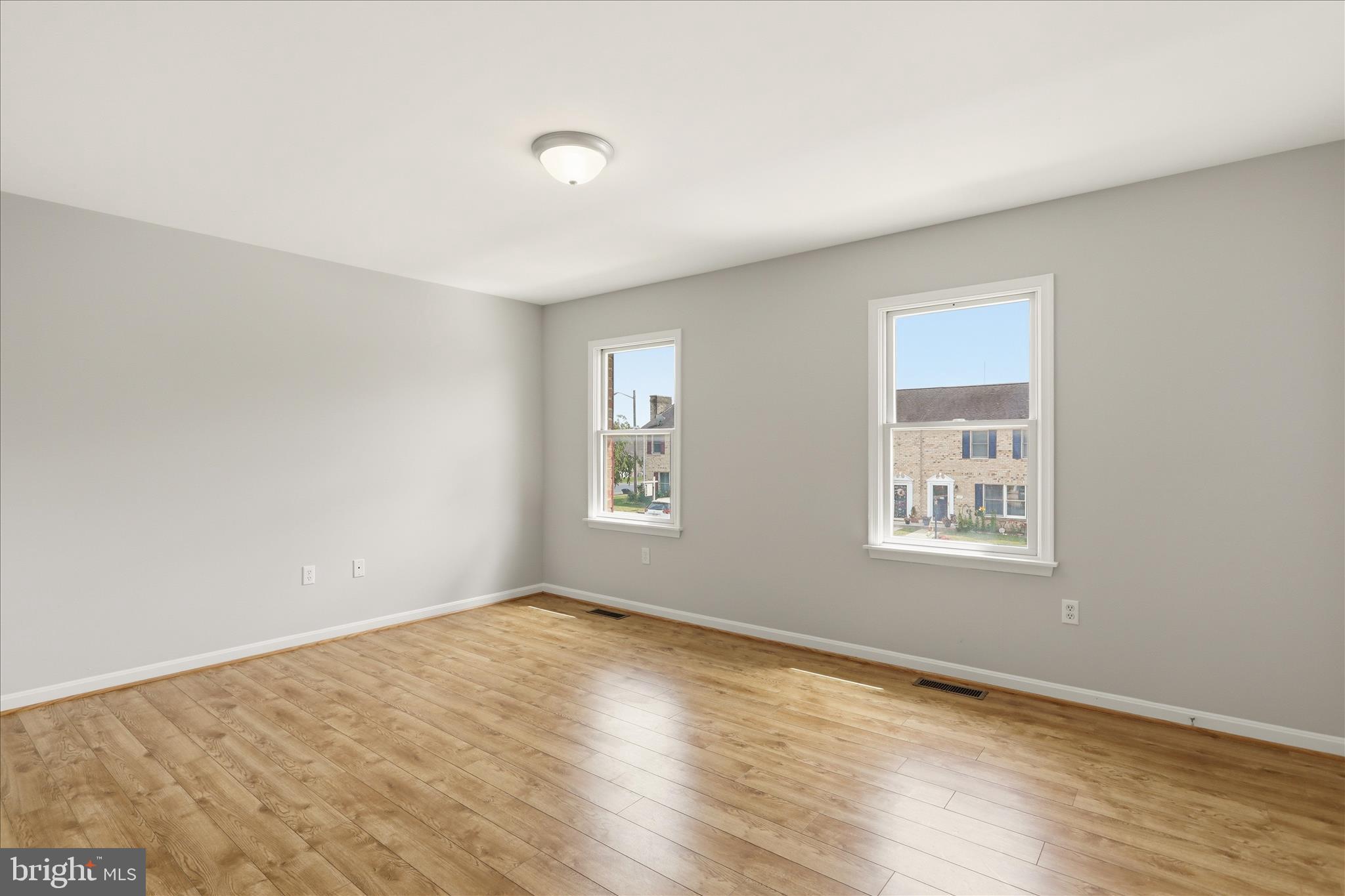 EAST RIDGE TOWNHOMES - Residential