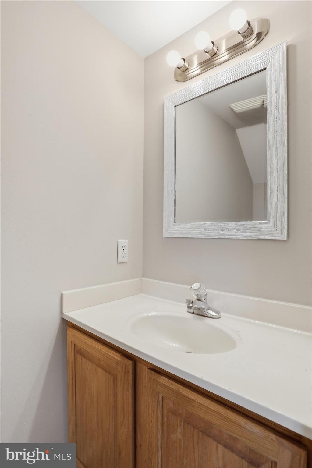 EAST RIDGE TOWNHOMES - Residential