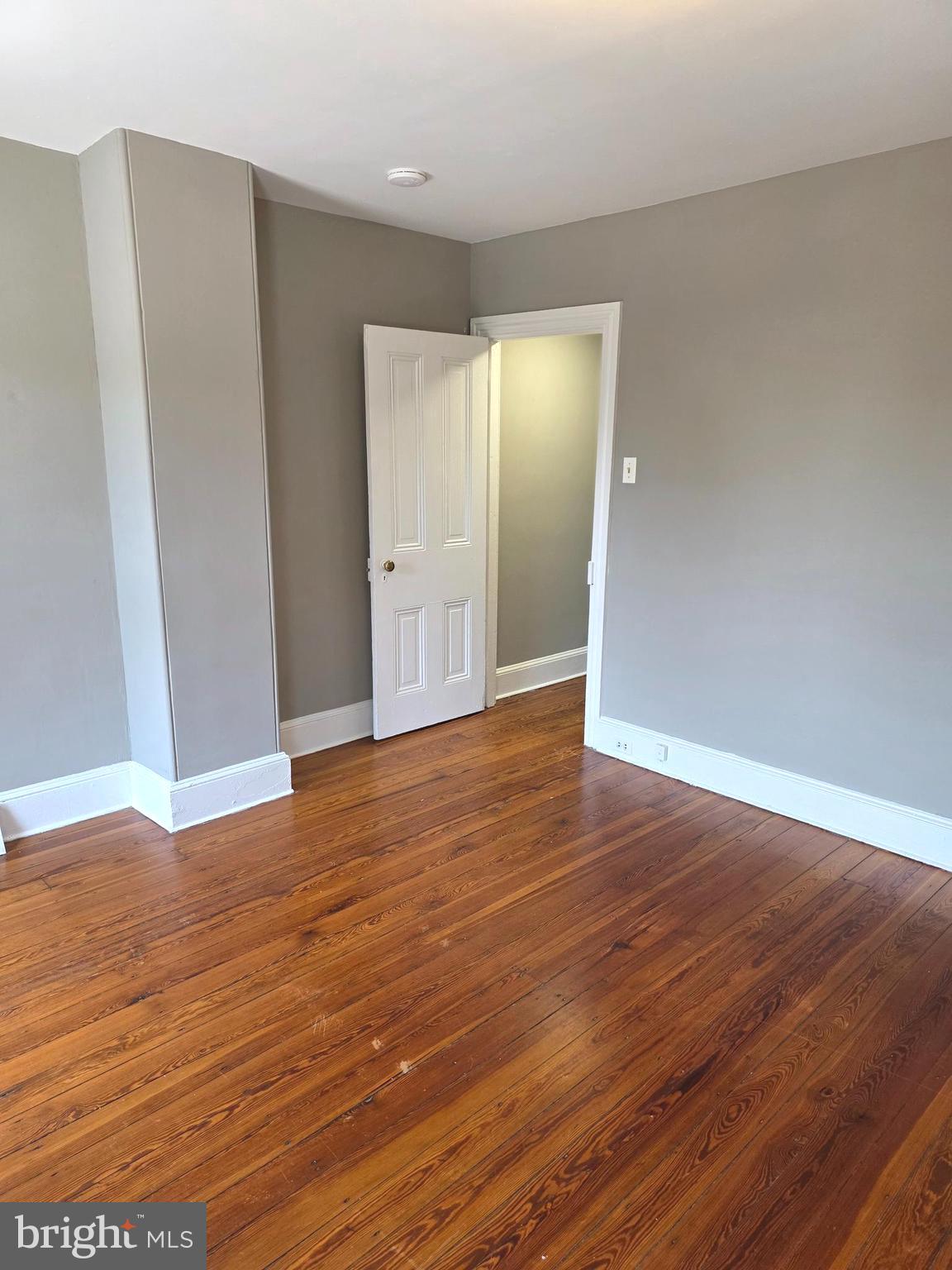 EAST FALLS - Residential