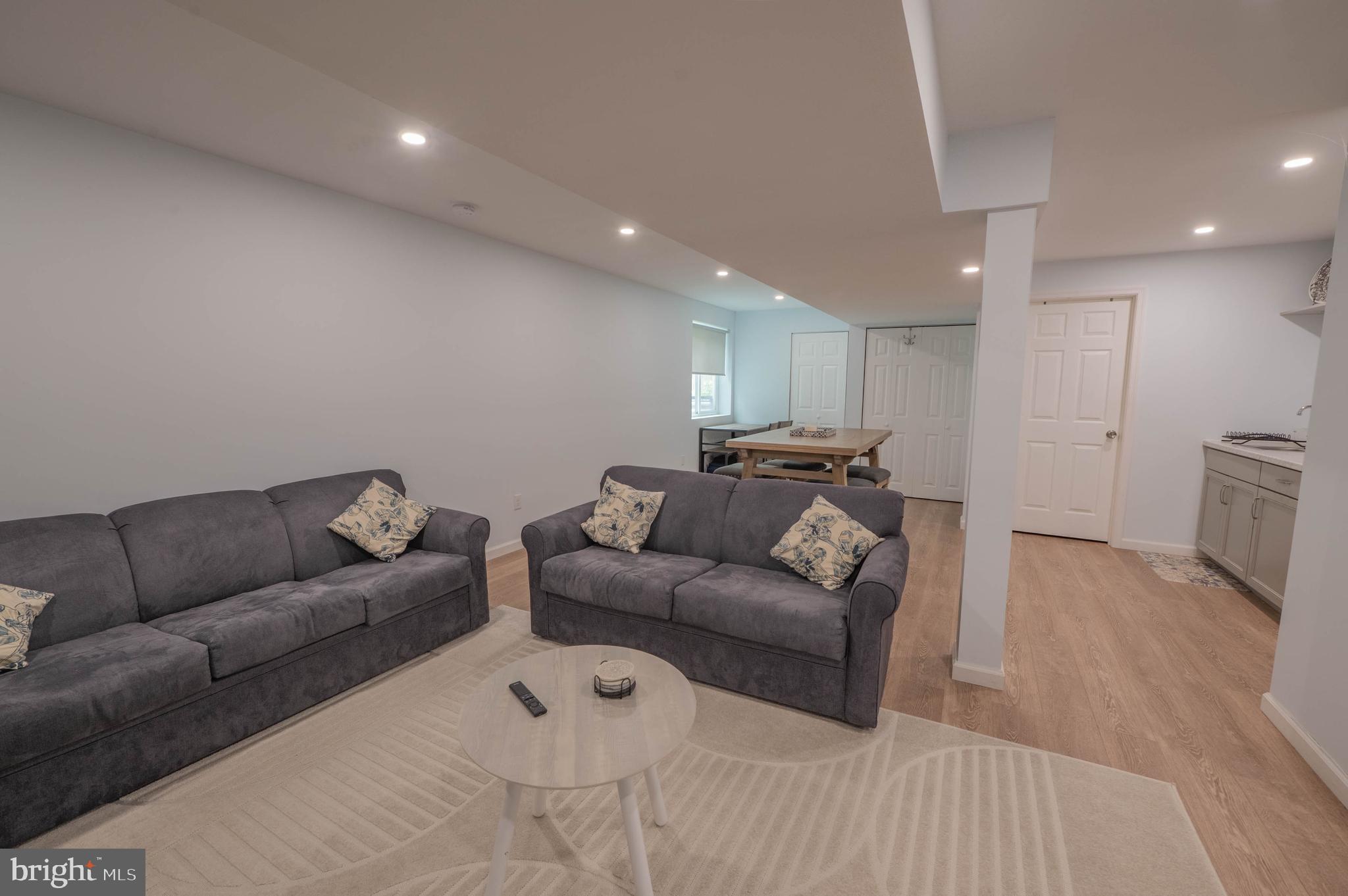 FIELDS AT LOCKRIDGE - Residential