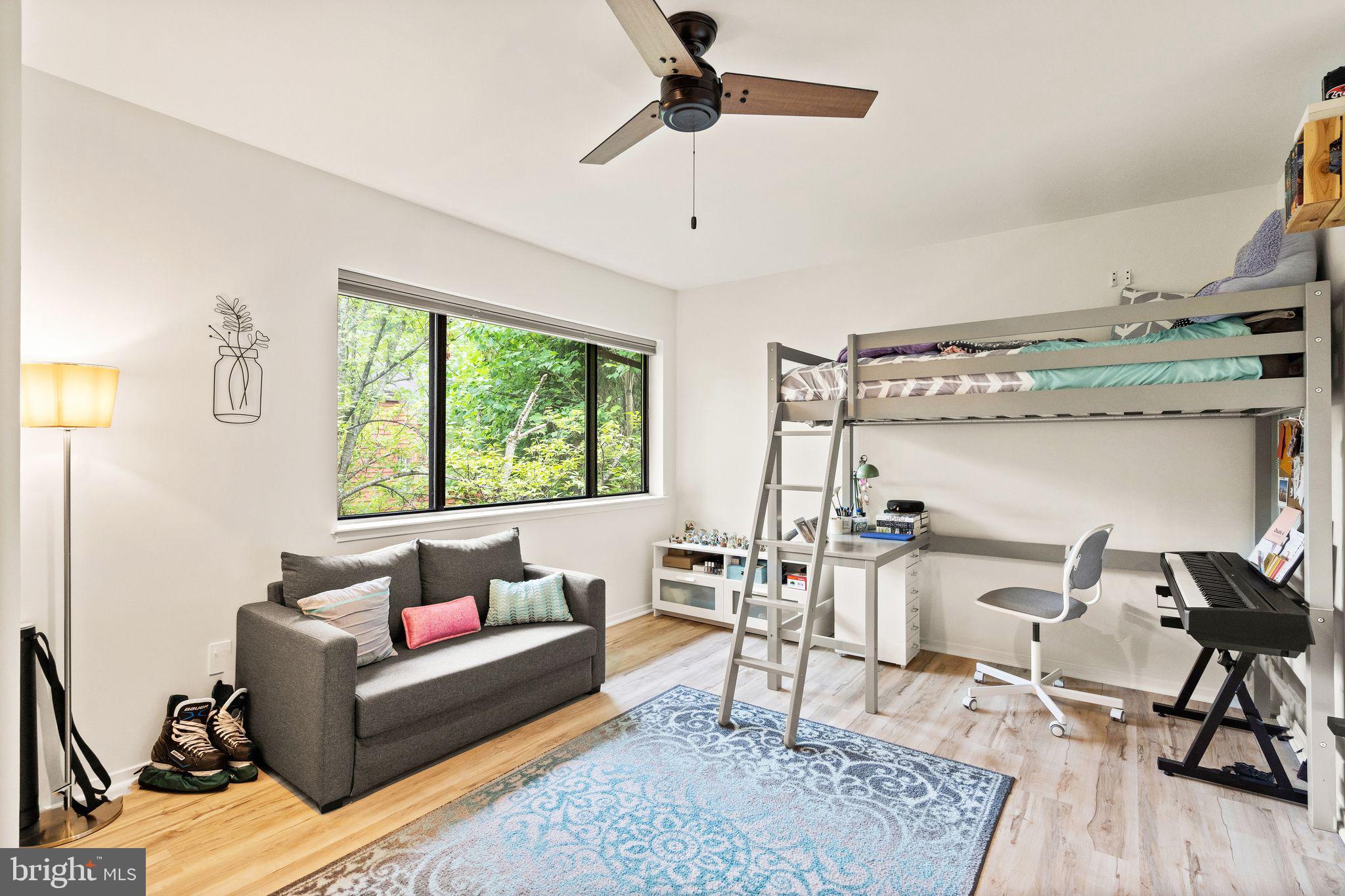 RESTON - Residential Lease