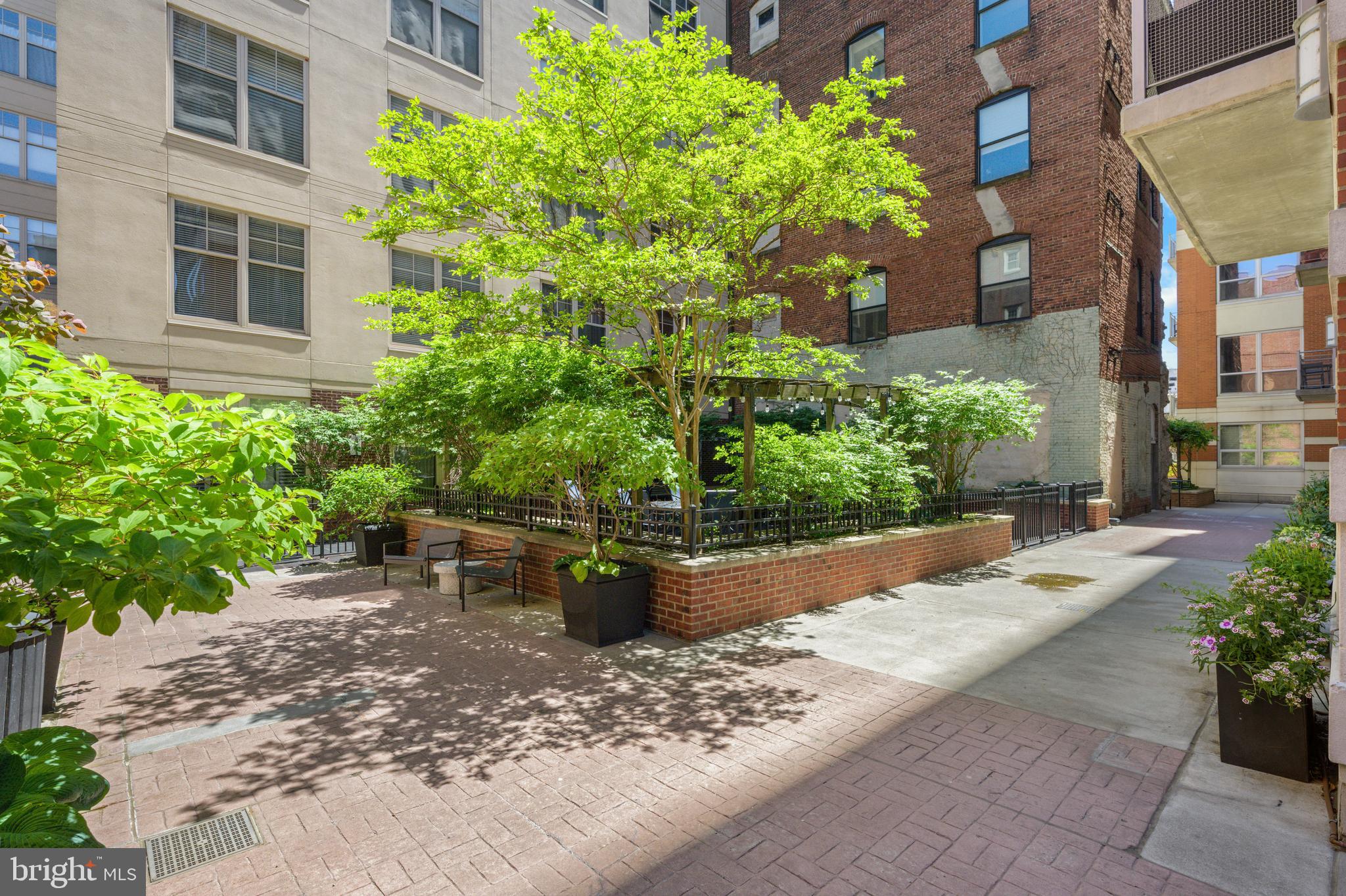 OLD CITY - Residential