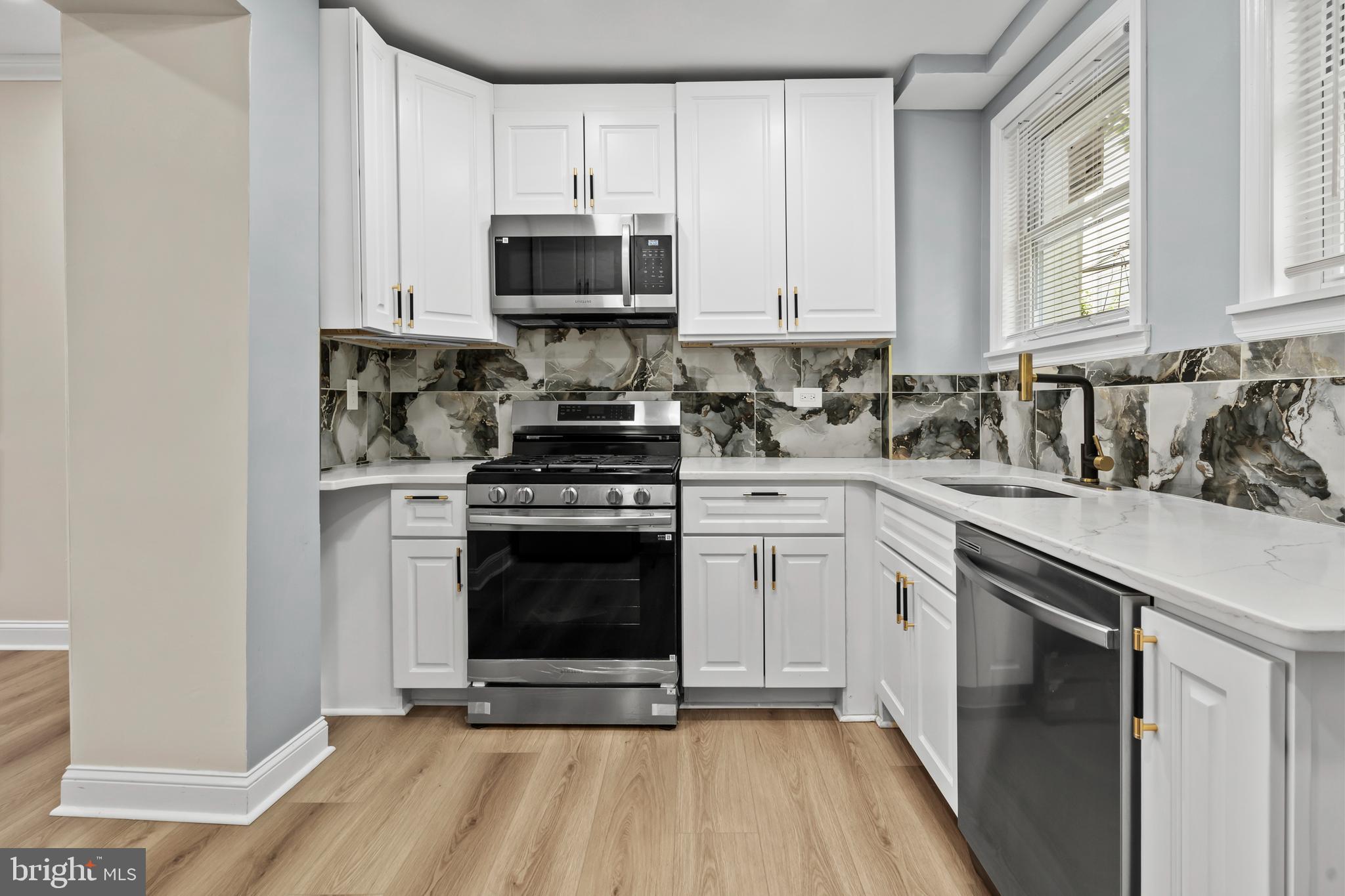WEST PASSYUNK - Residential