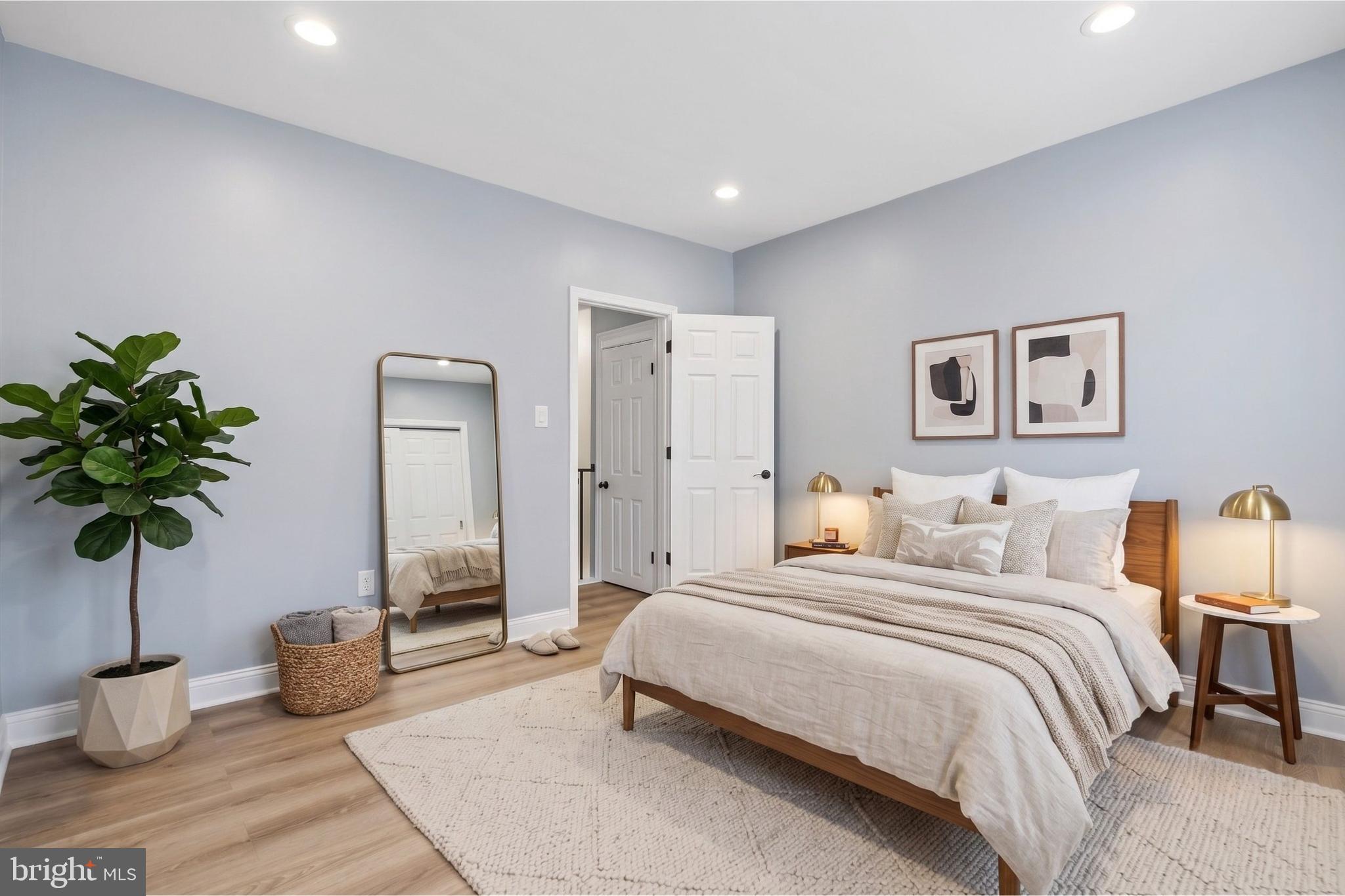 WEST PASSYUNK - Residential