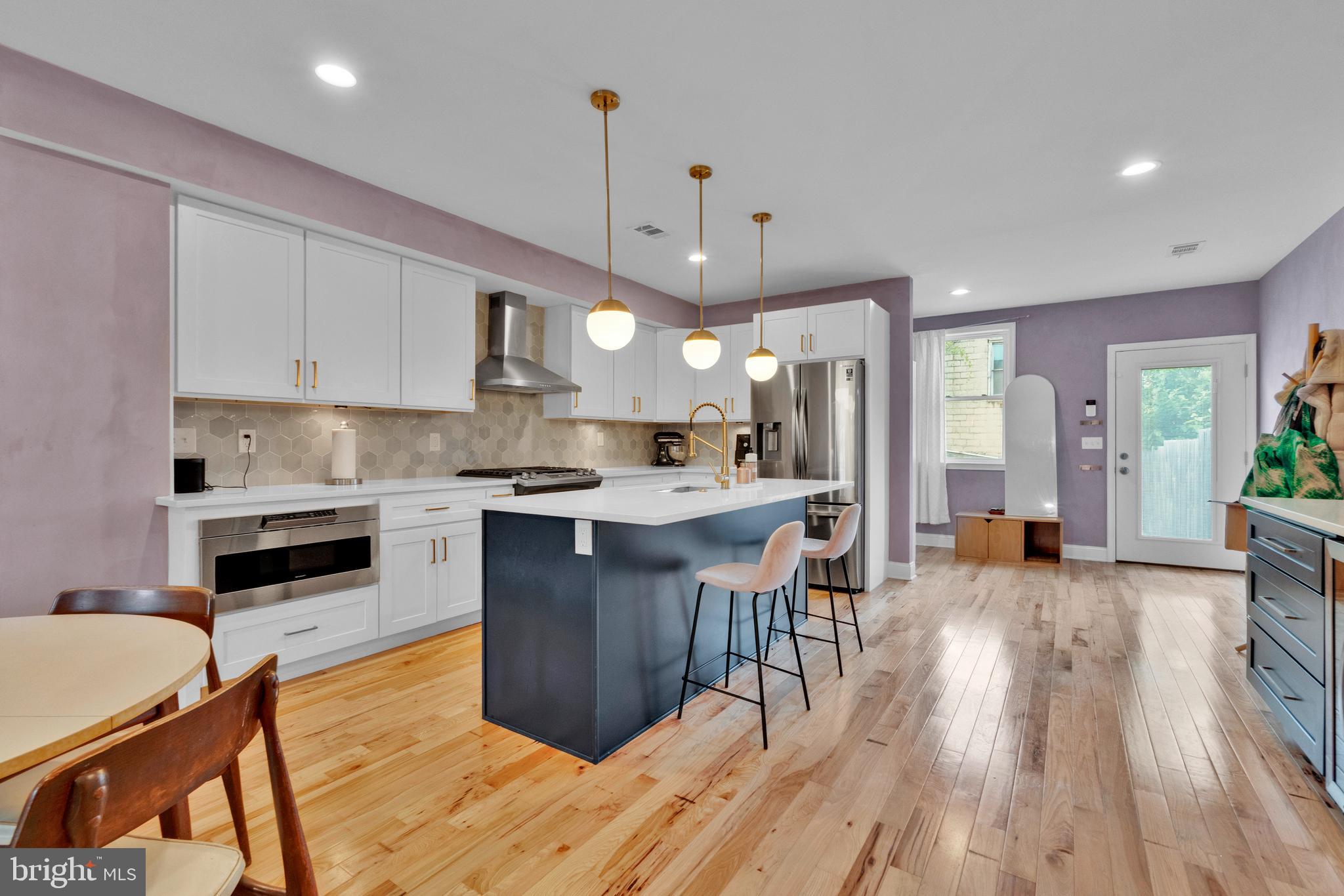 HAMPDEN HISTORIC DISTRICT - Residential