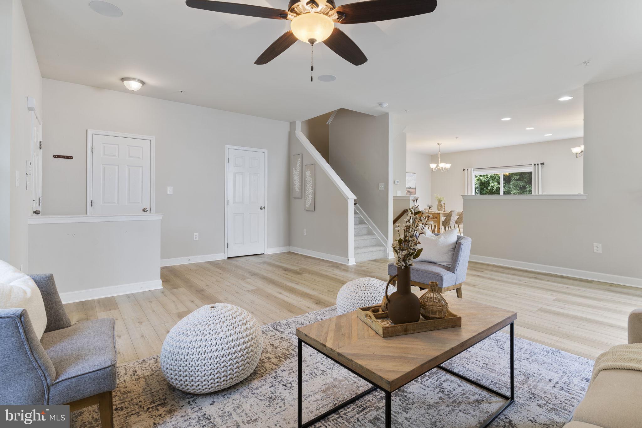OAK TREE LANDING - Residential