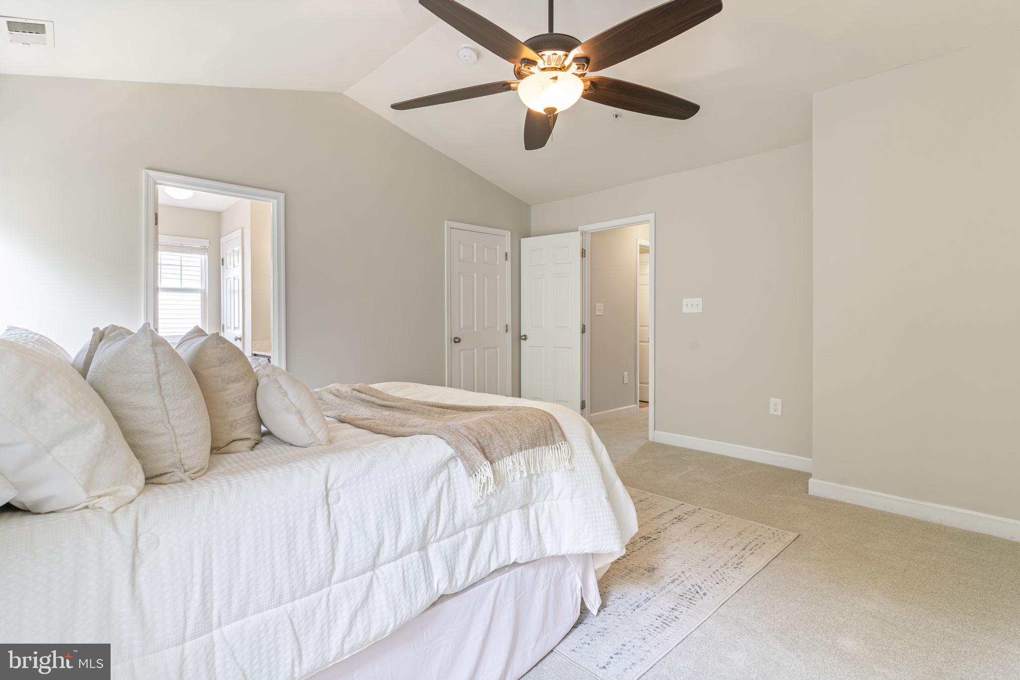 OAK TREE LANDING - Residential