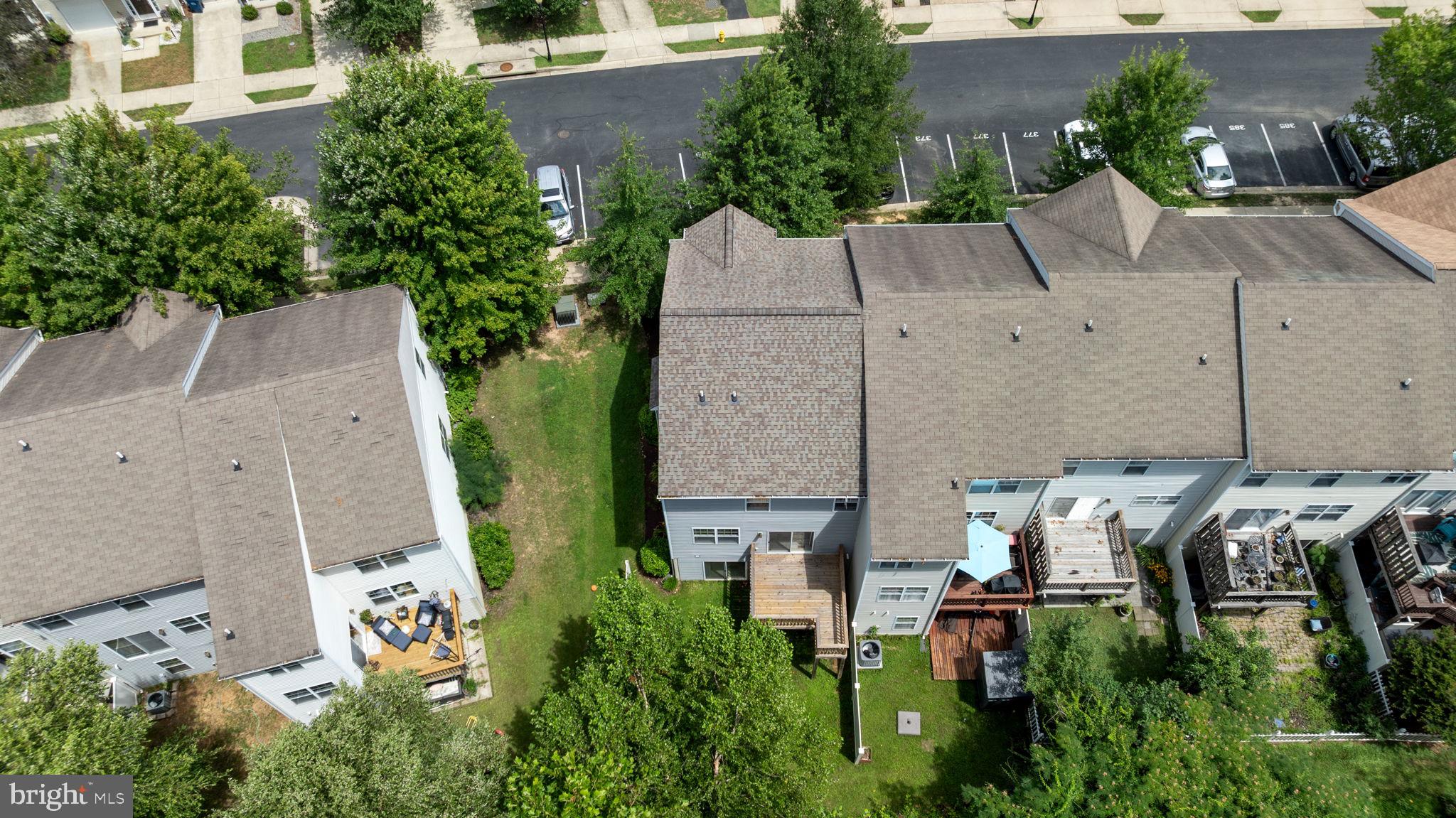 OAK TREE LANDING - Residential